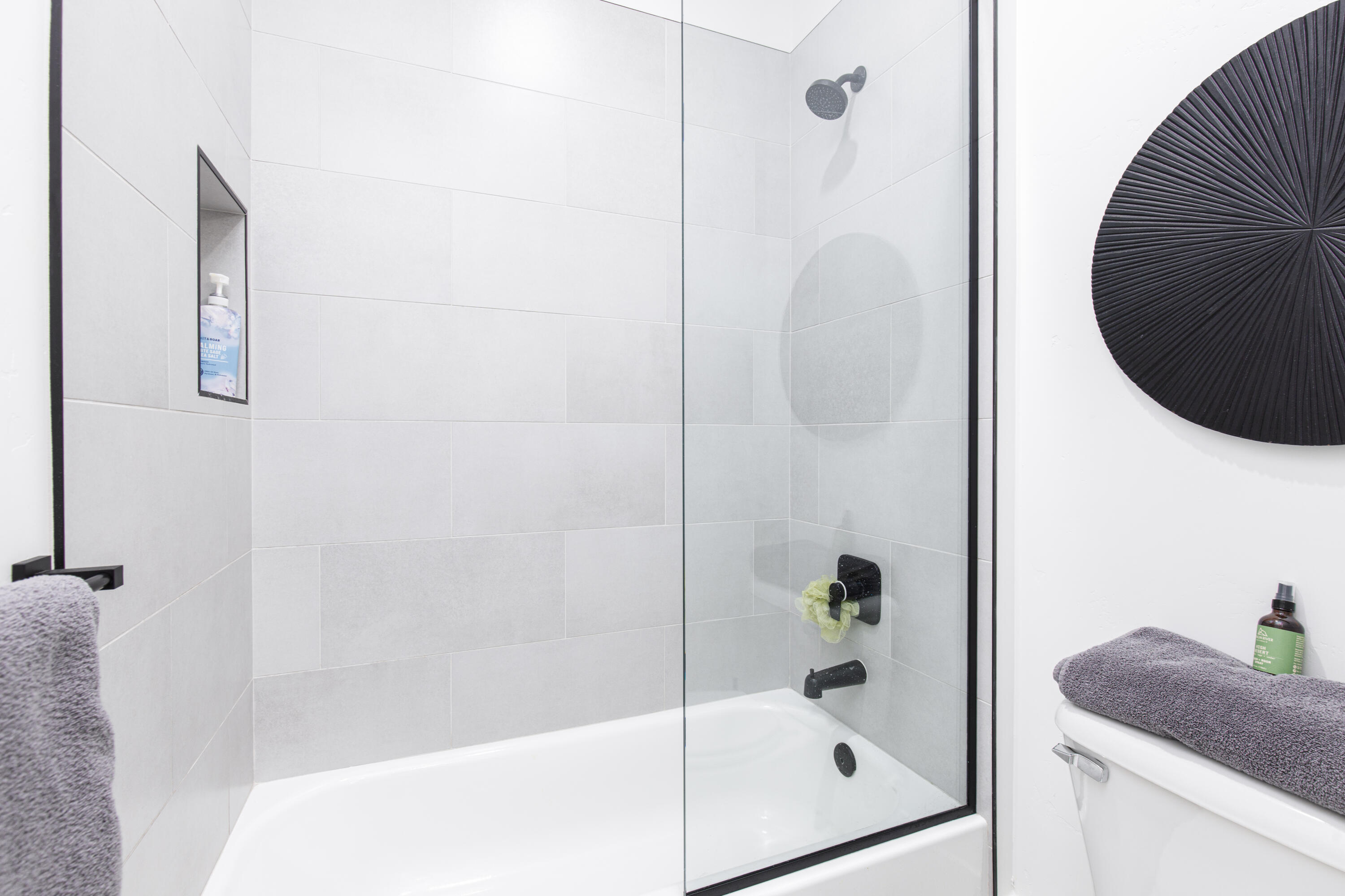 TEAKWOOD - Residential