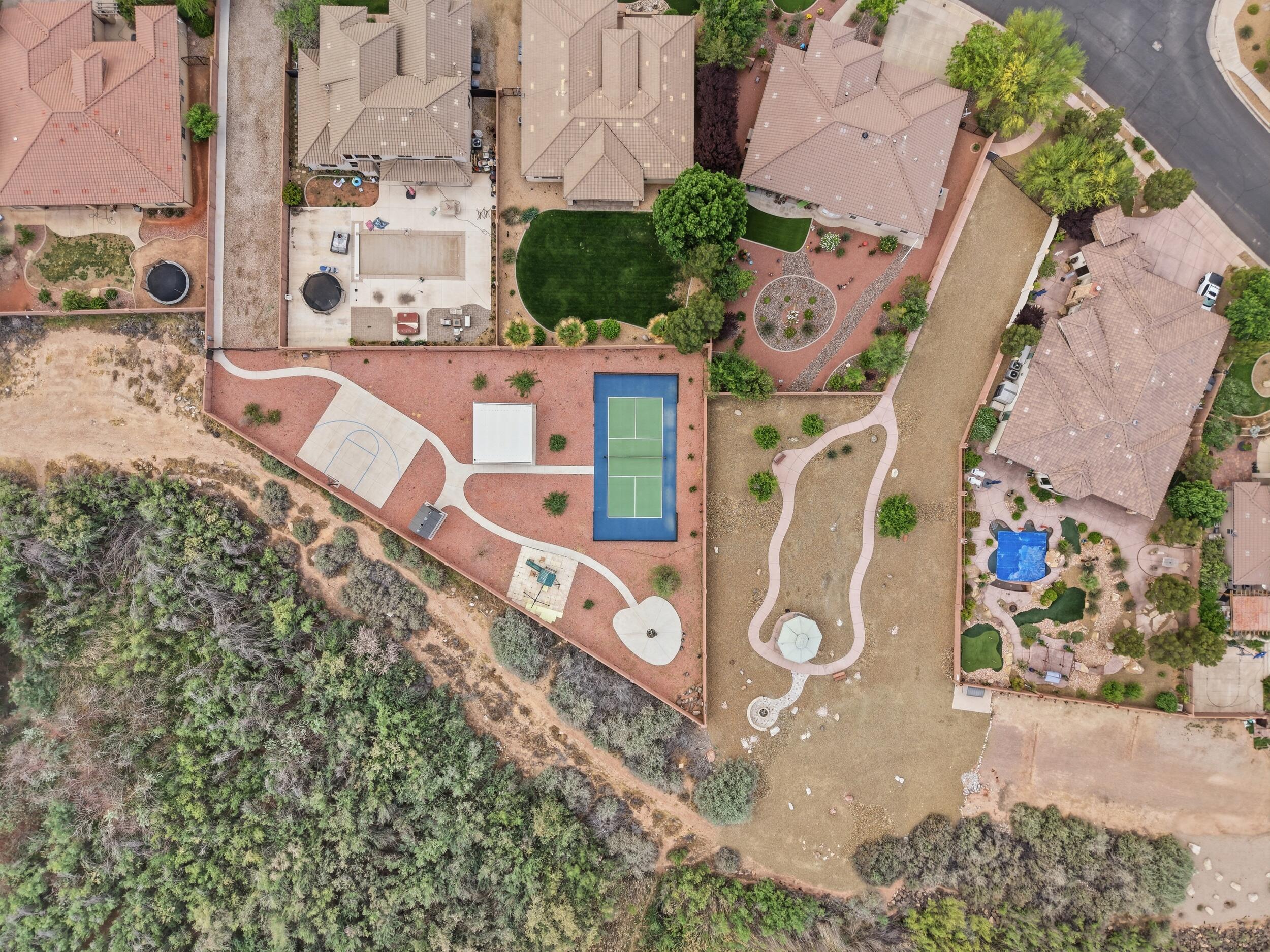 STONECREEK MEADOWS - Residential