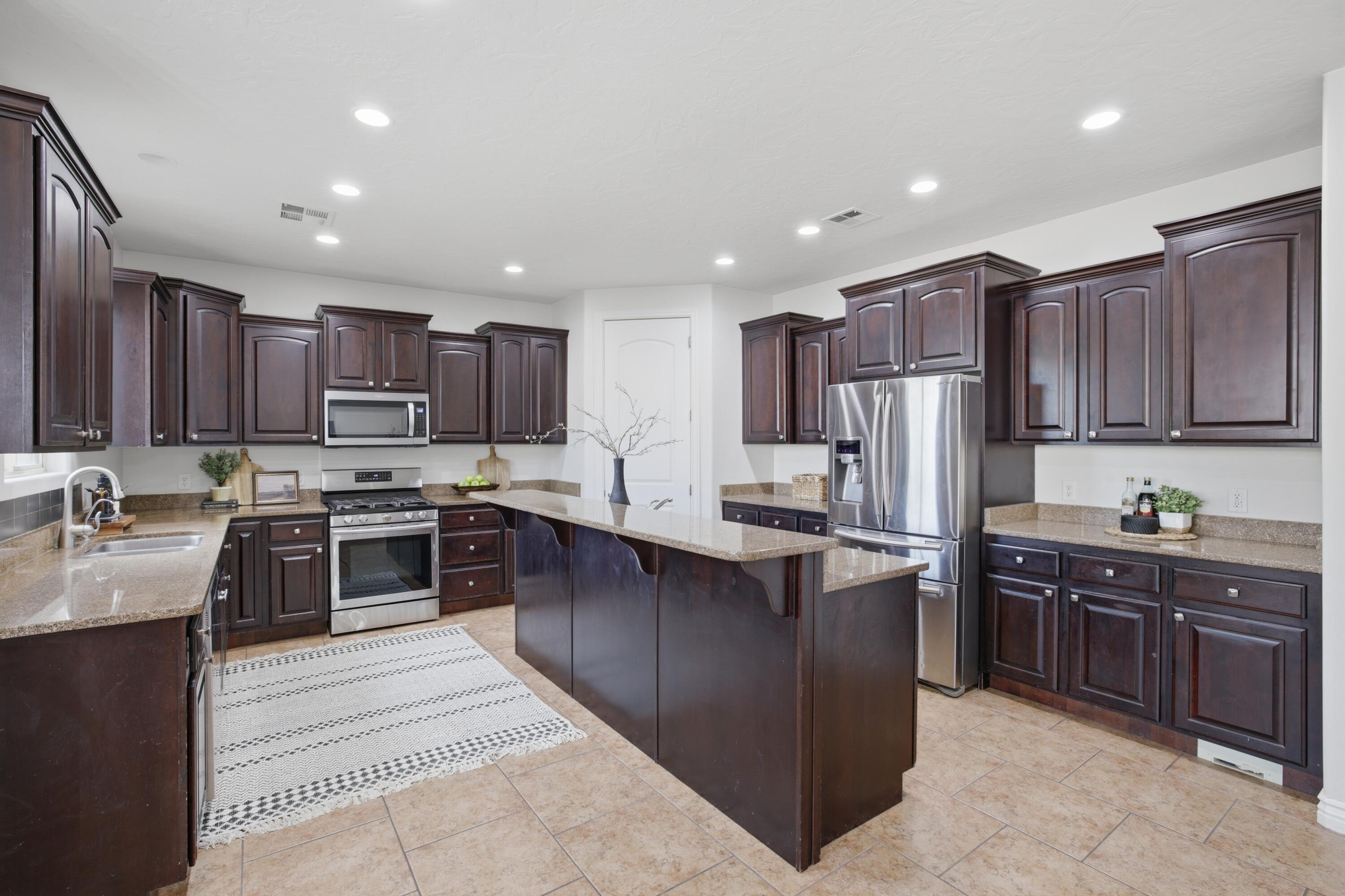 STONECREEK MEADOWS - Residential