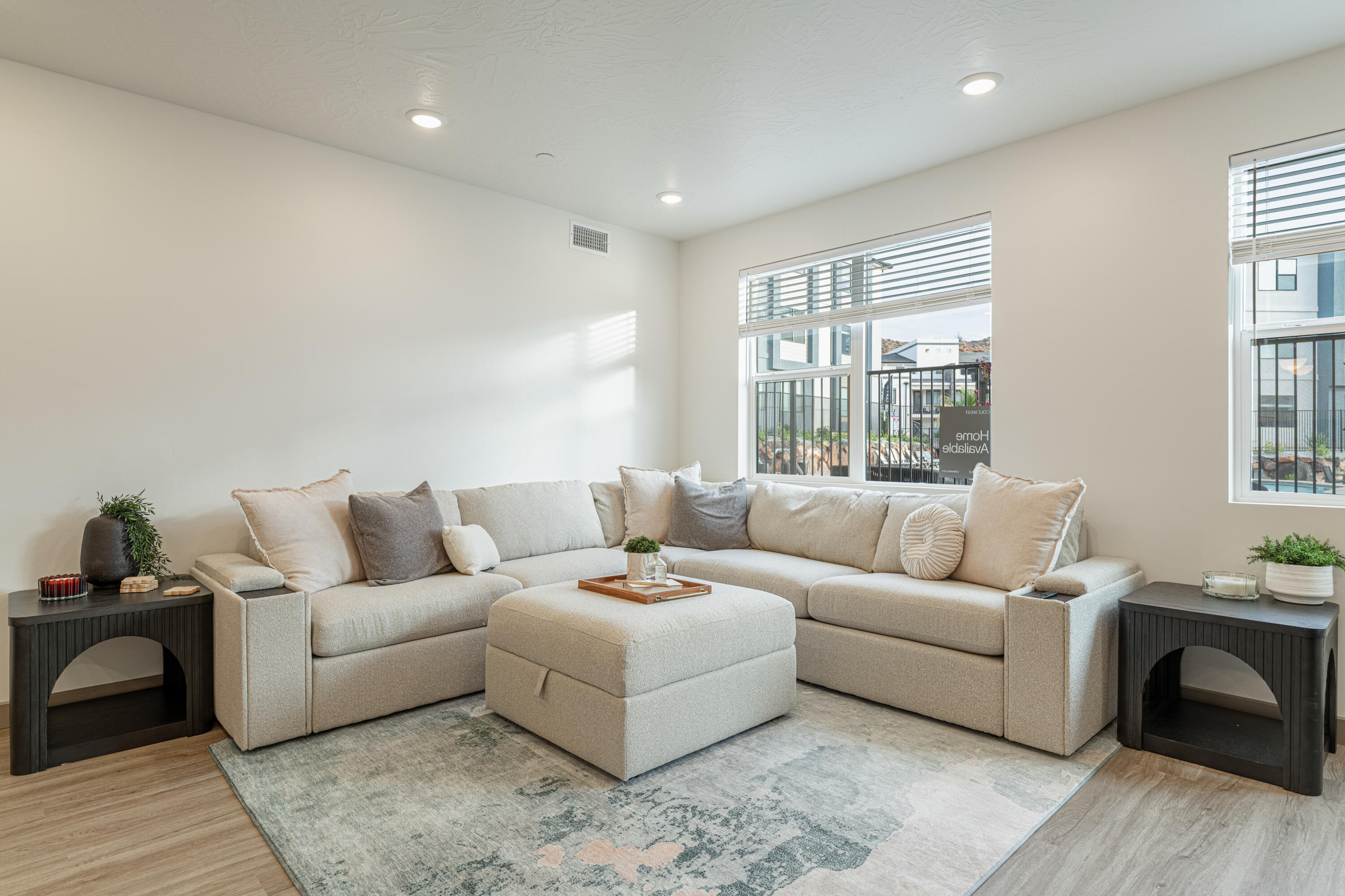 CORAL SPRINGS CONDOMINIUMS - Residential