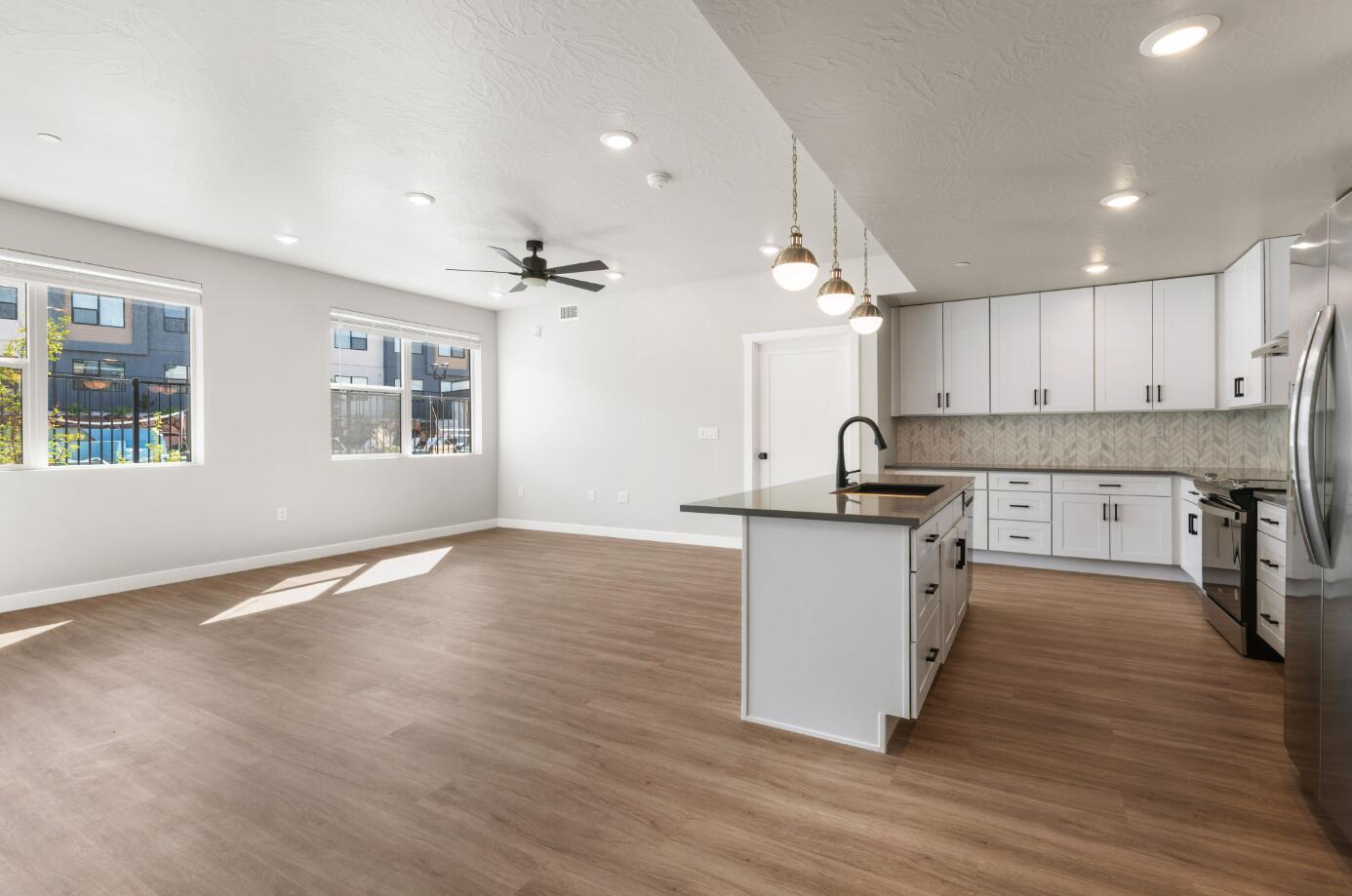 CORAL SPRINGS CONDOMINIUMS - Residential