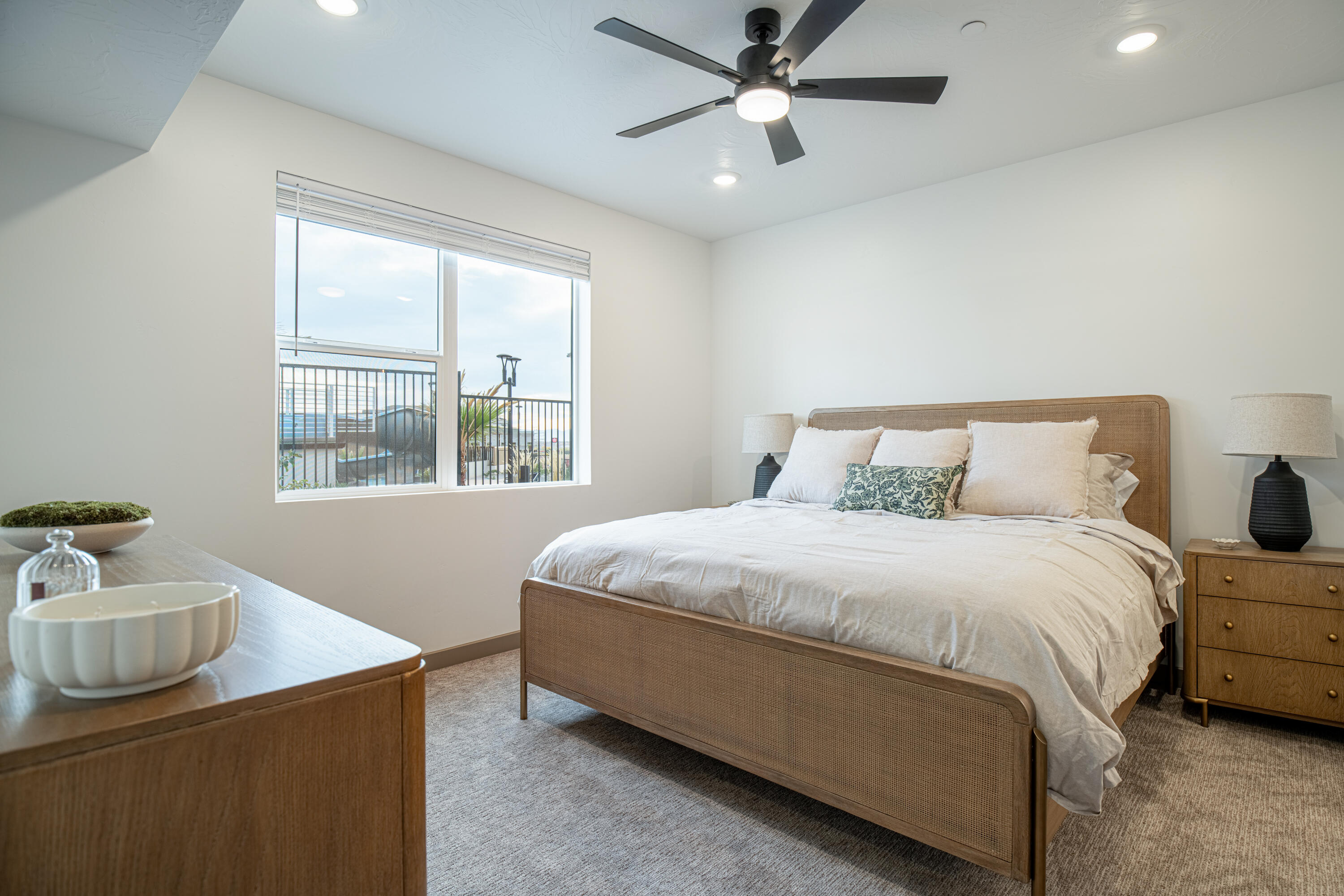 CORAL SPRINGS CONDOMINIUMS - Residential