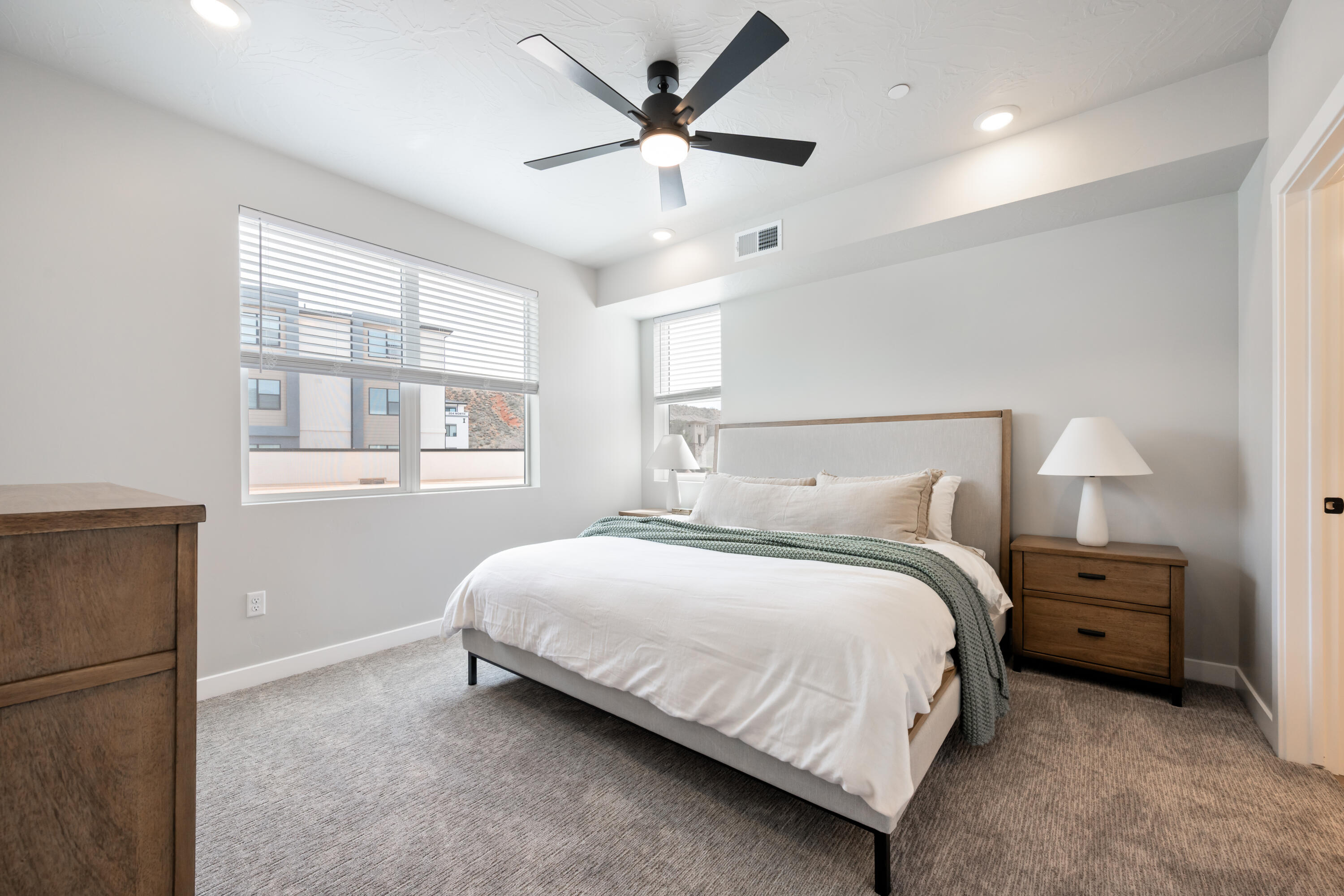 CORAL SPRINGS CONDOMINIUMS - Residential