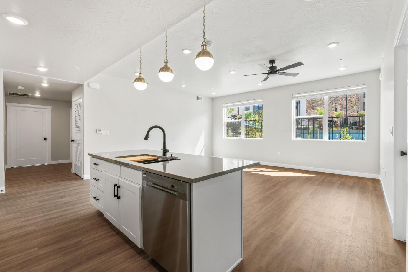 CORAL SPRINGS CONDOMINIUMS - Residential