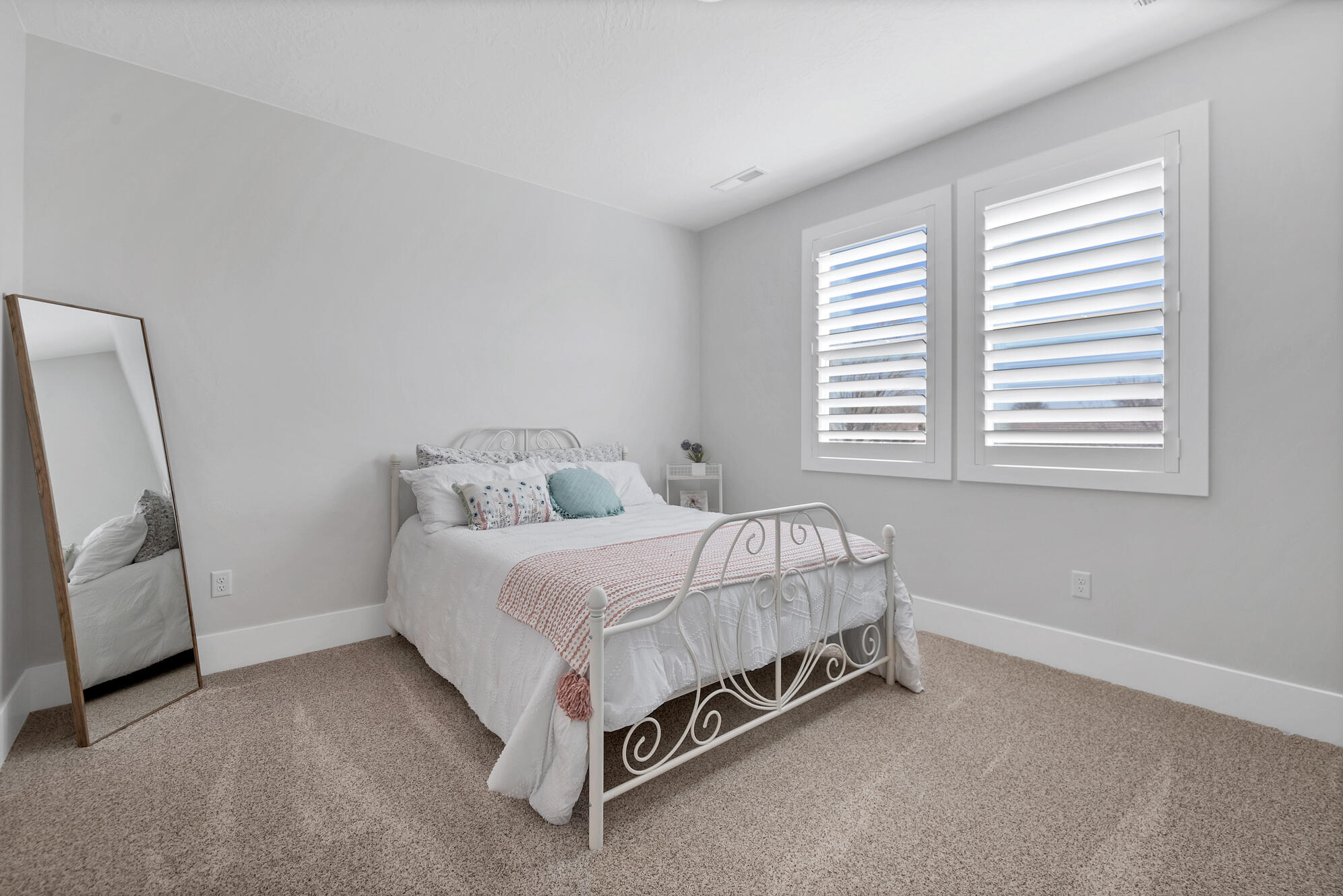 WHITWORTH ESTATES - Residential