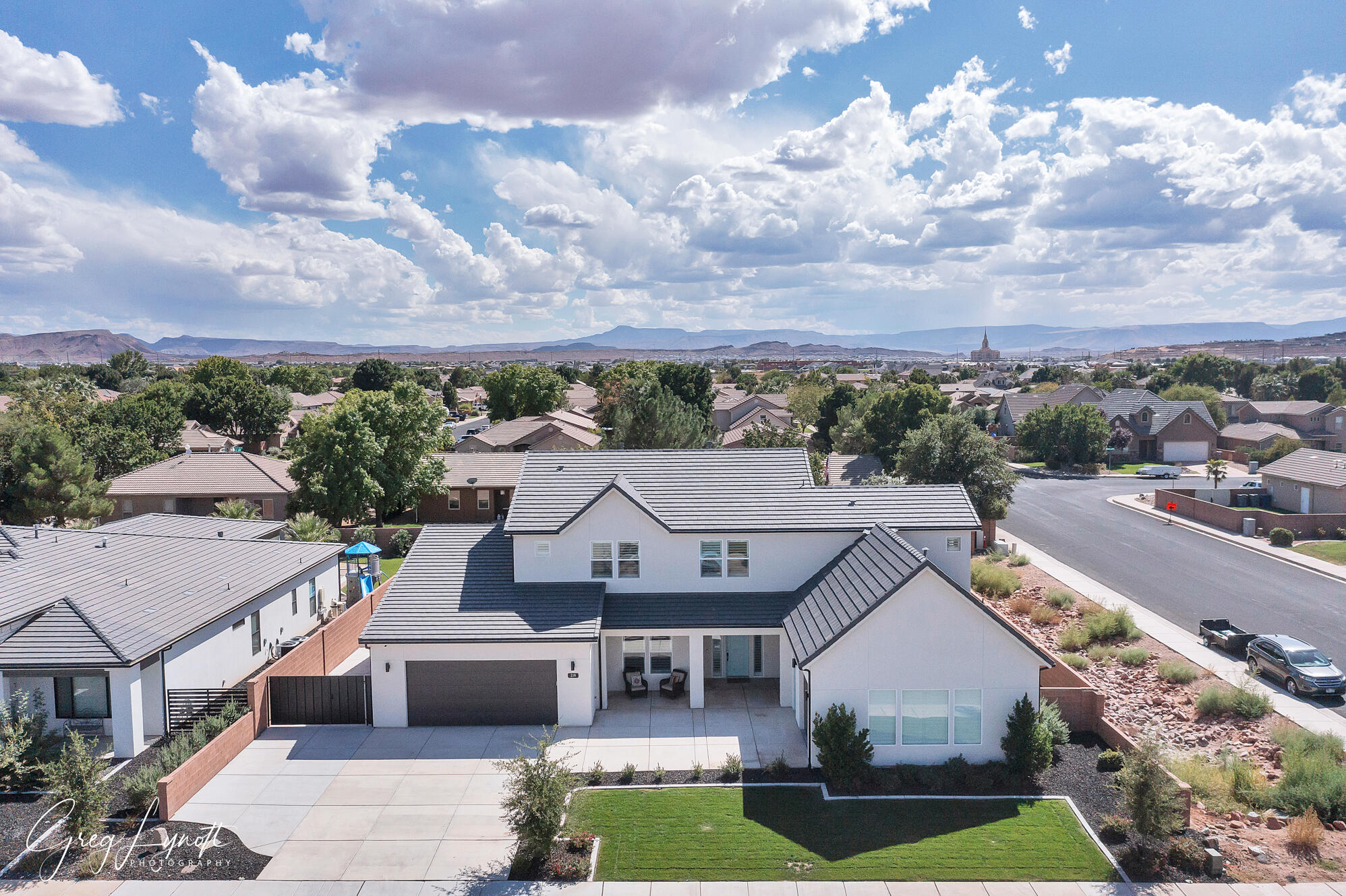 WHITWORTH ESTATES - Residential