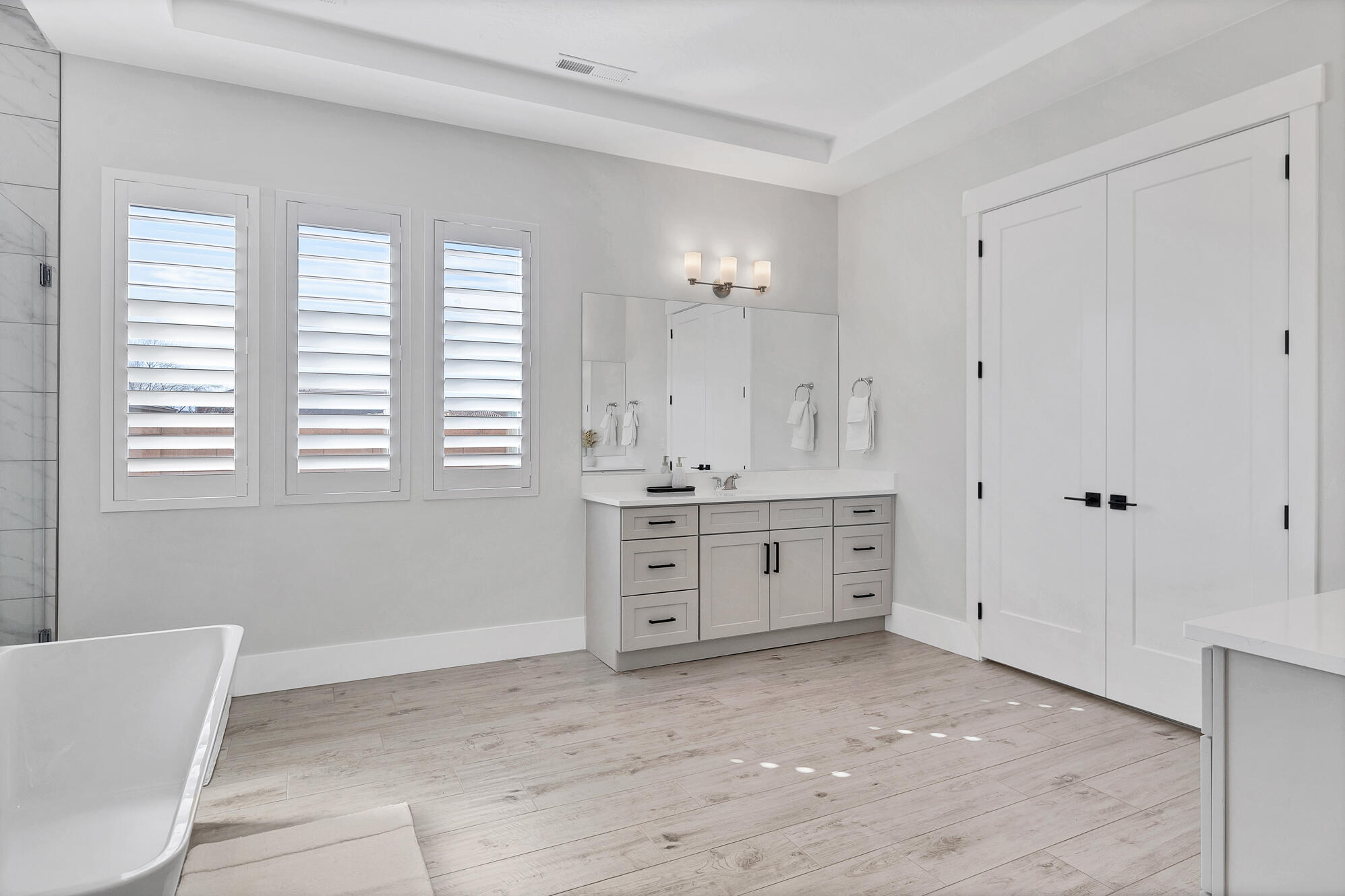 WHITWORTH ESTATES - Residential