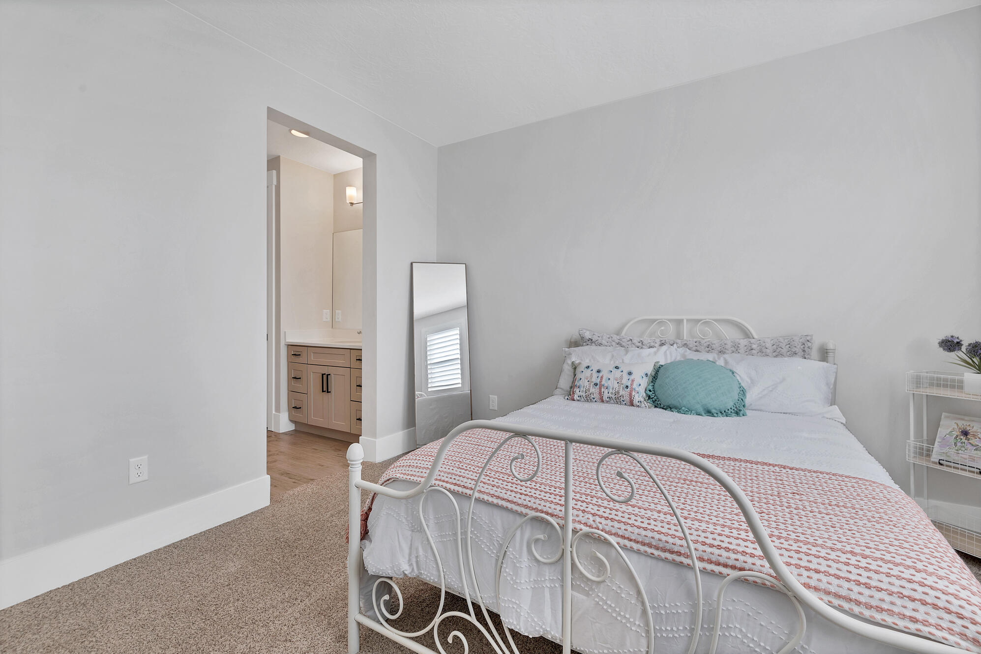 WHITWORTH ESTATES - Residential