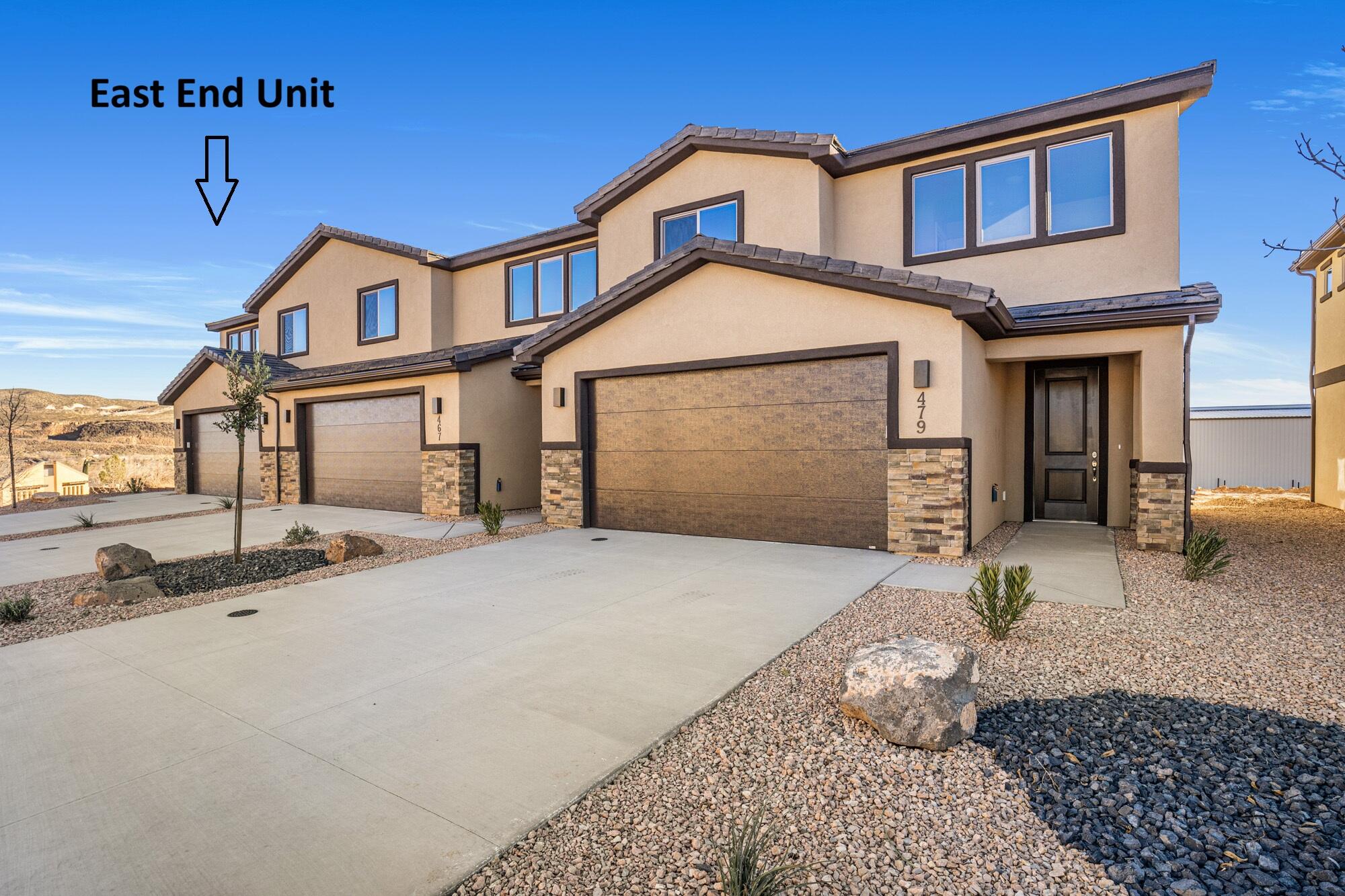 HURRICANE HEIGHTS TOWNHOMES - Residential