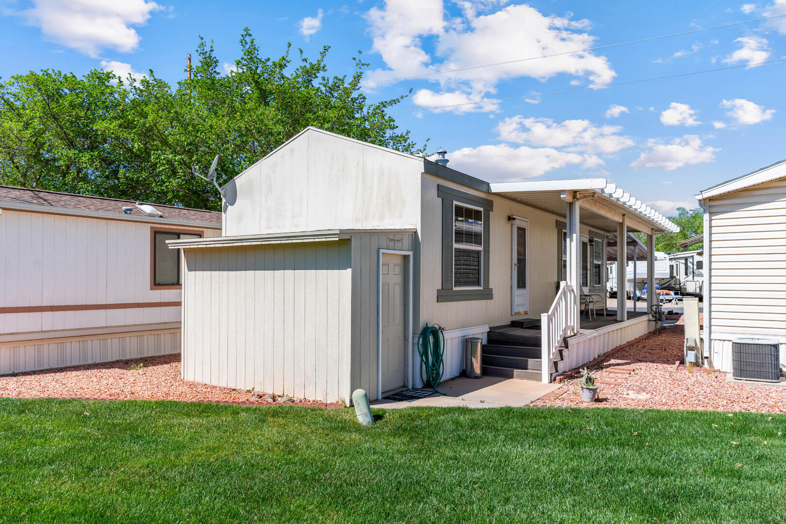 WORLDWIDE SUN RESORT - Residential