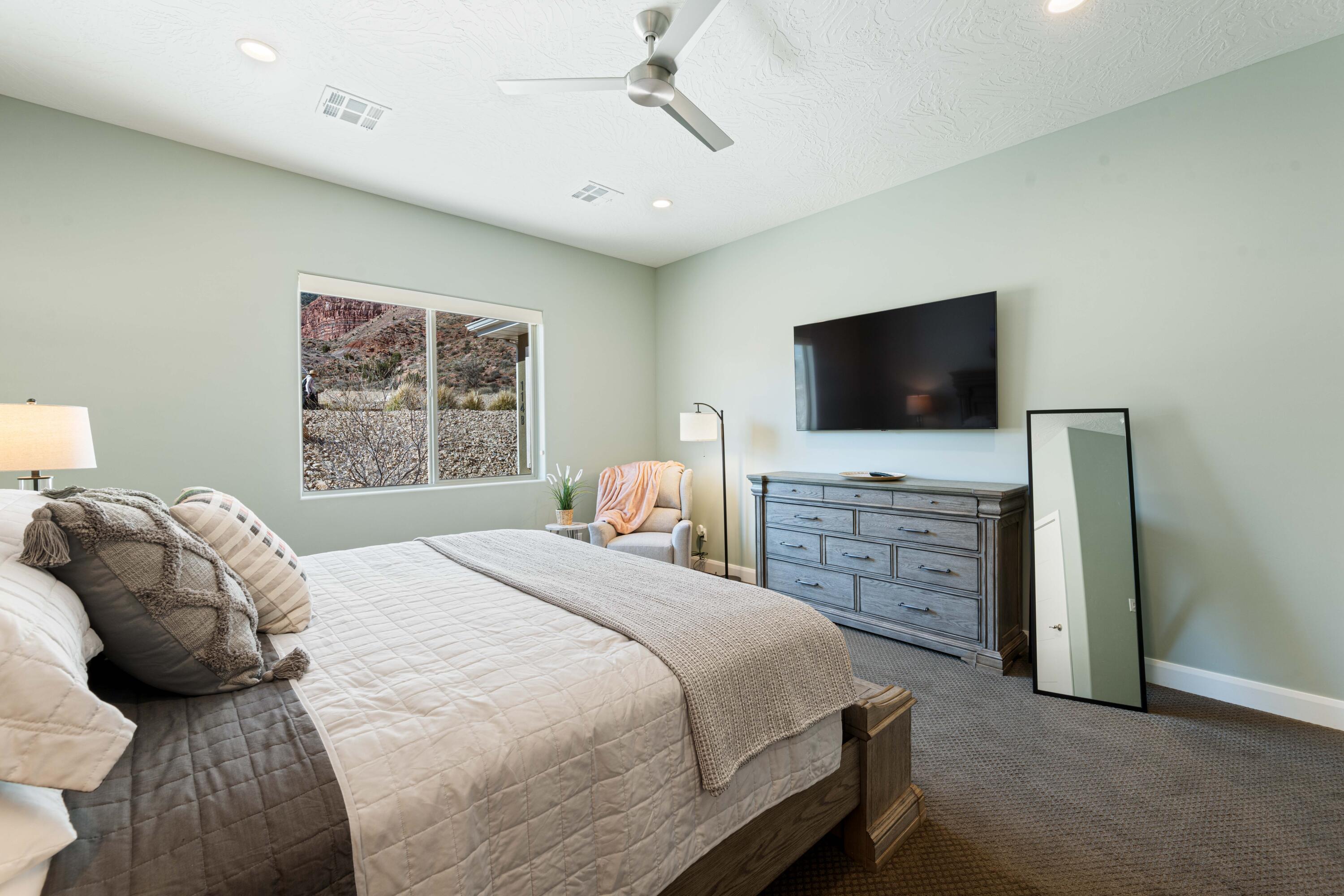 MOENAVE CONDO - Residential