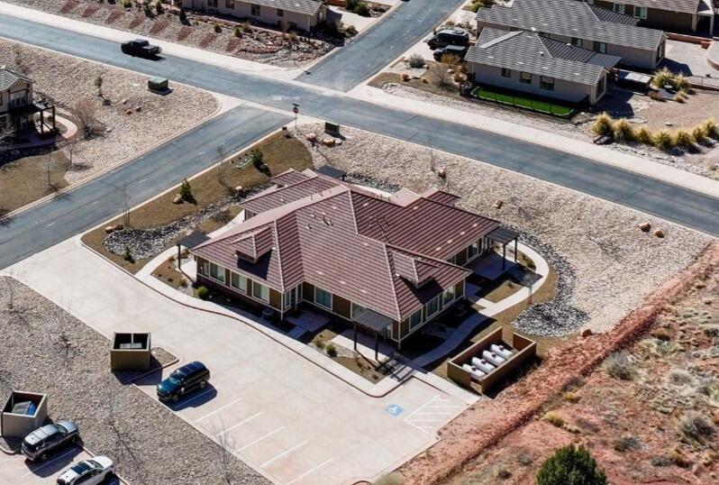 MOENAVE CONDO - Residential