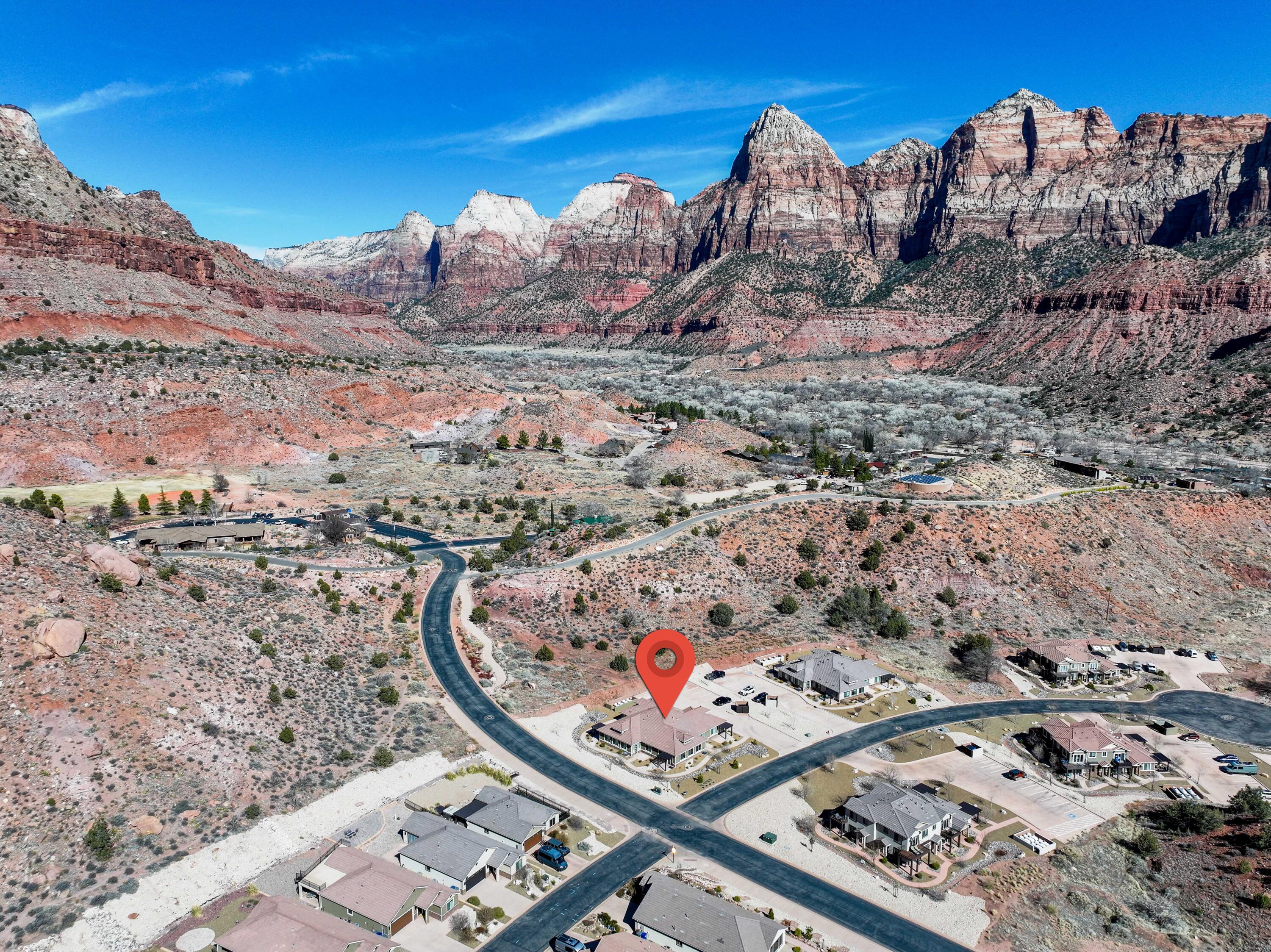 MOENAVE CONDO - Residential