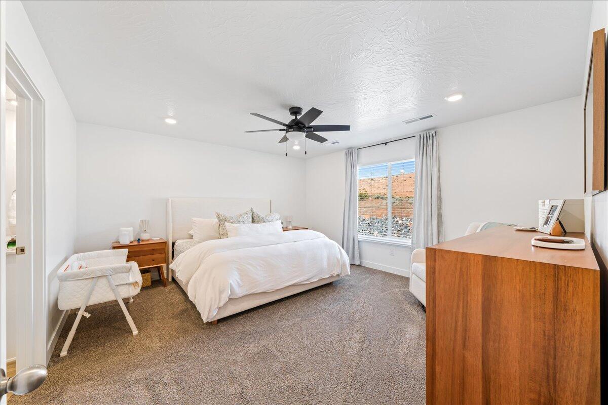 CORRAL HOLLOW AT LONG VALLEY - Residential