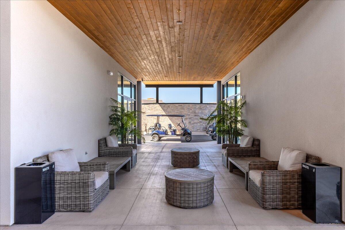 CORRAL HOLLOW AT LONG VALLEY - Residential