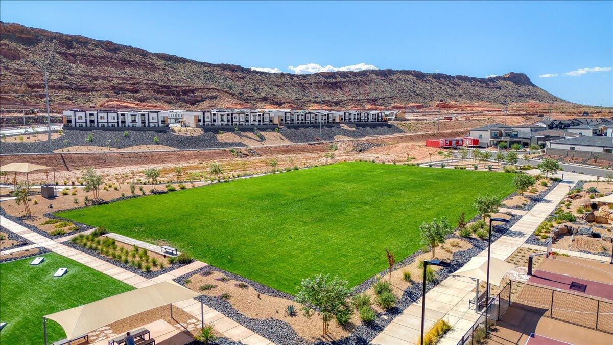 CORRAL HOLLOW AT LONG VALLEY - Residential