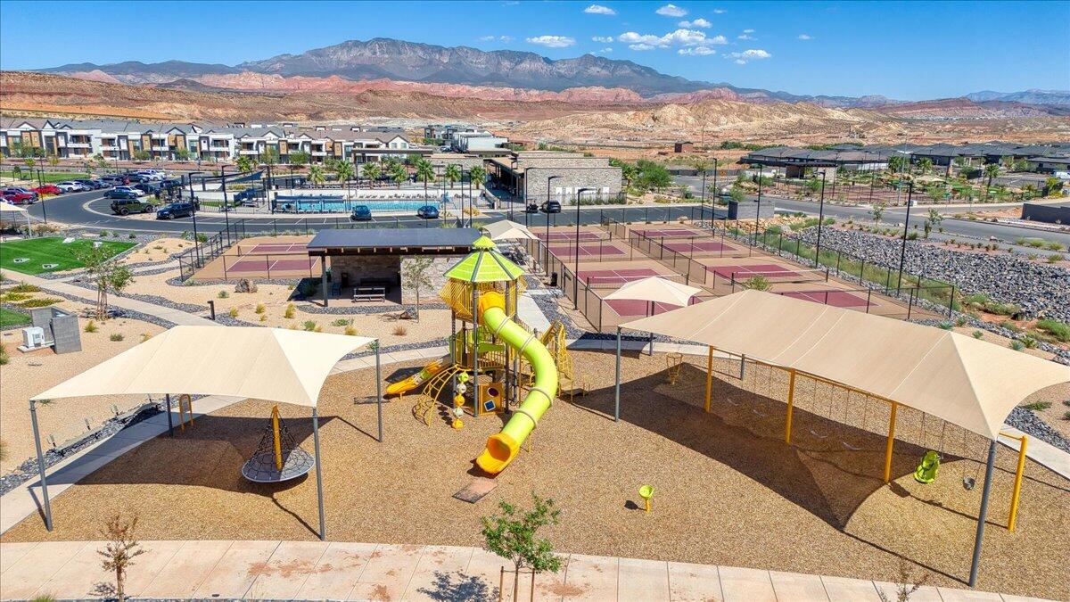 CORRAL HOLLOW AT LONG VALLEY - Residential