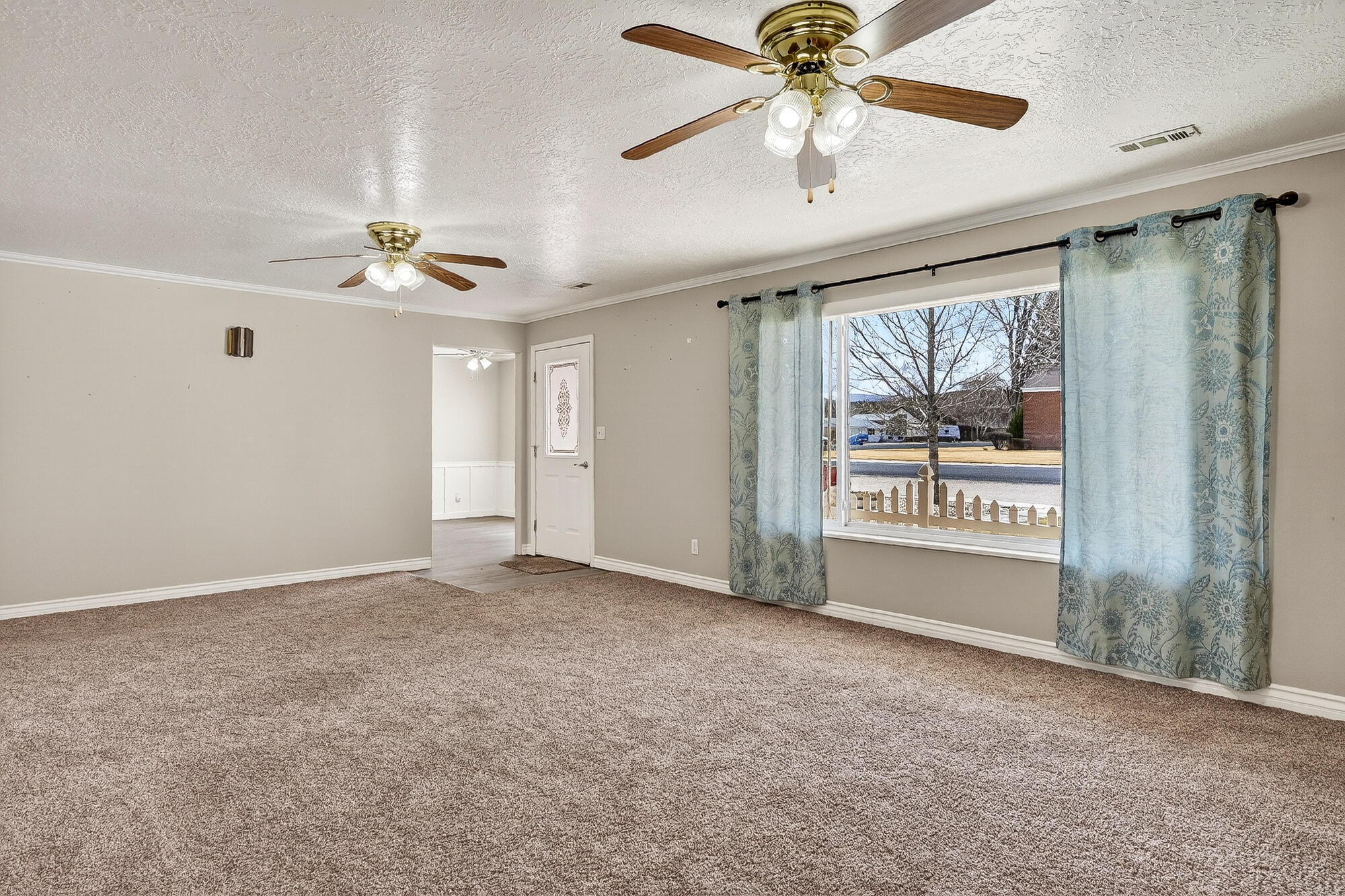 ENTERPRISE TOWNSITE - Residential