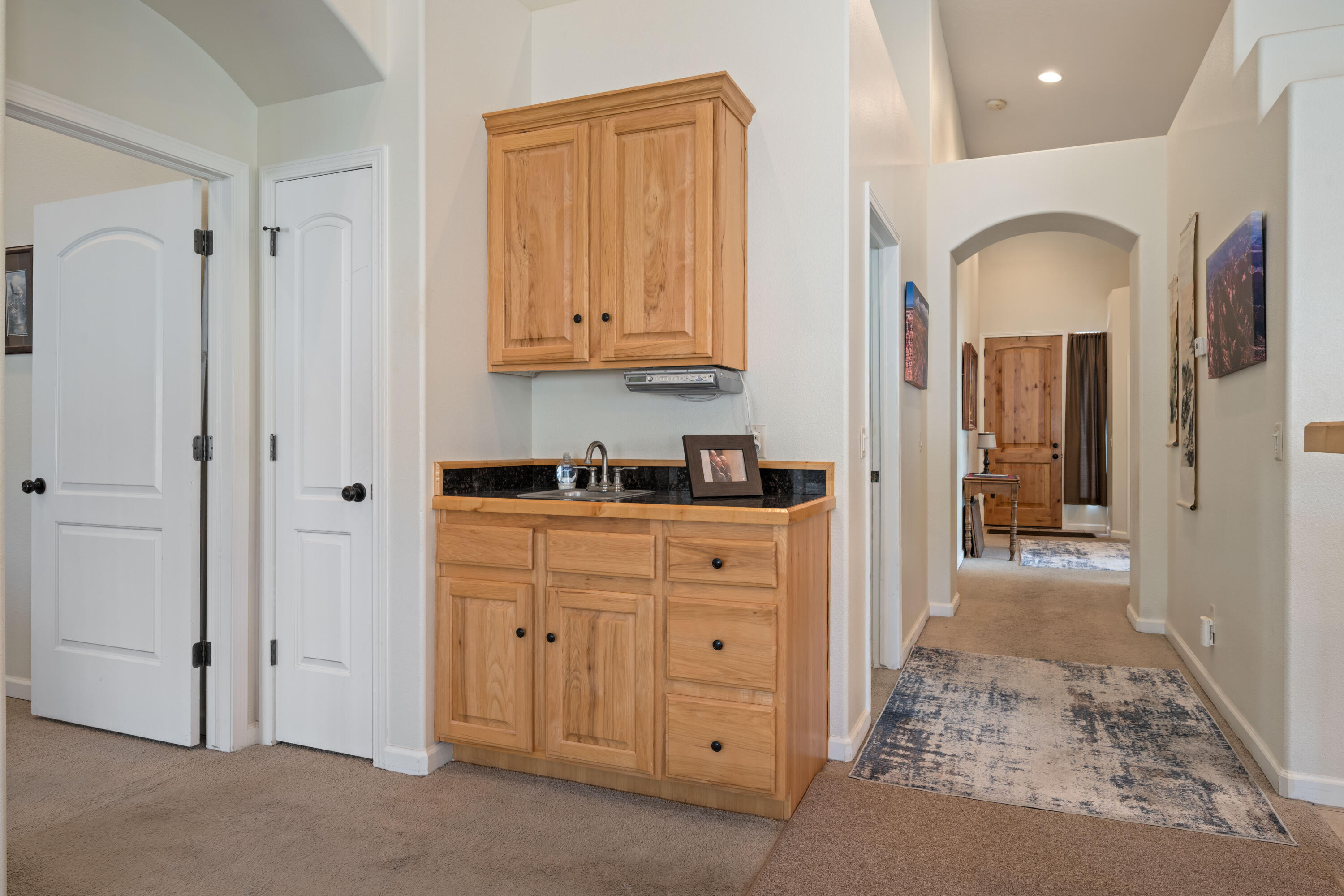 ALMOND HEIGHTS PARK - Residential