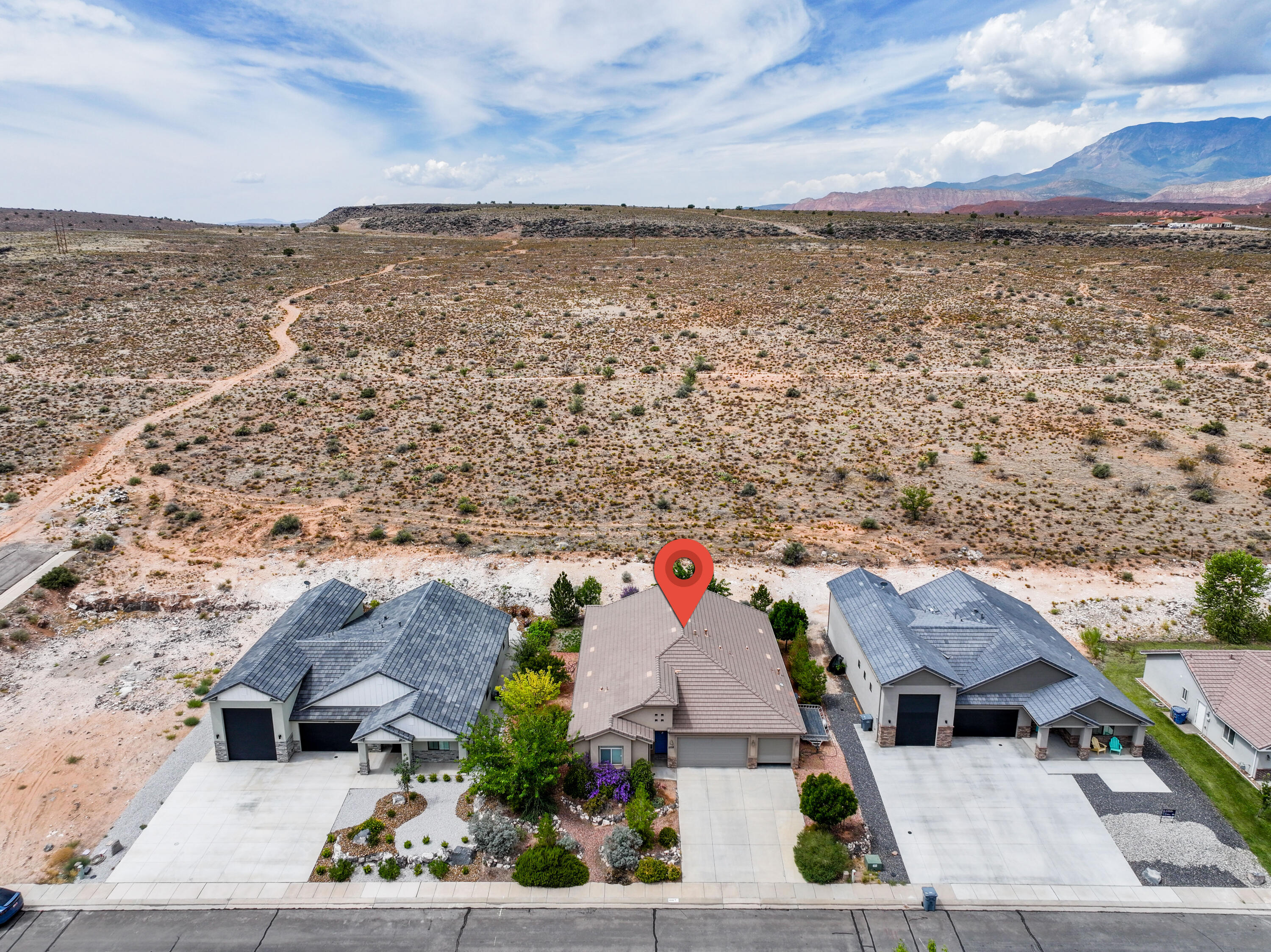 ALMOND HEIGHTS PARK - Residential