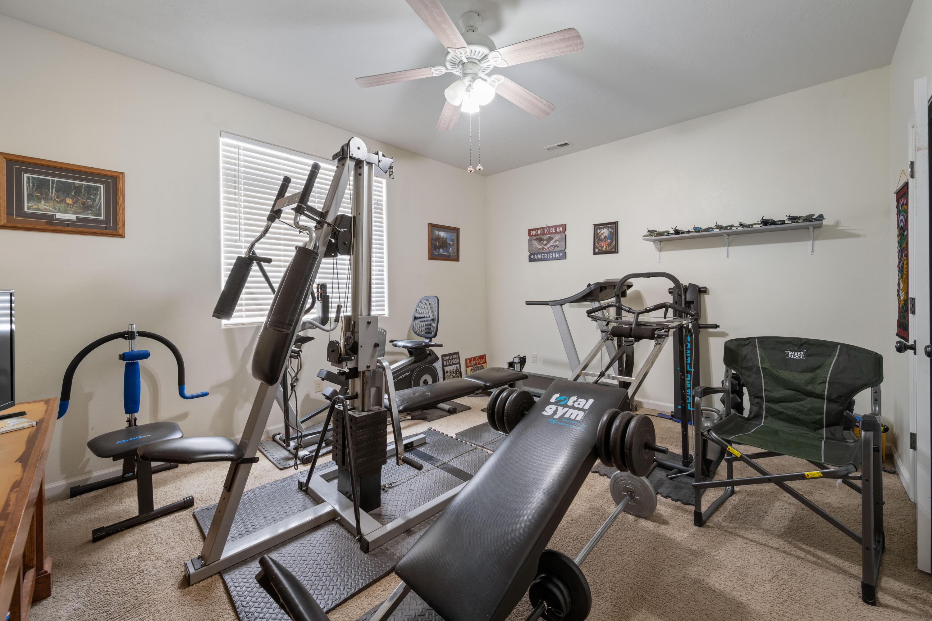 ALMOND HEIGHTS PARK - Residential