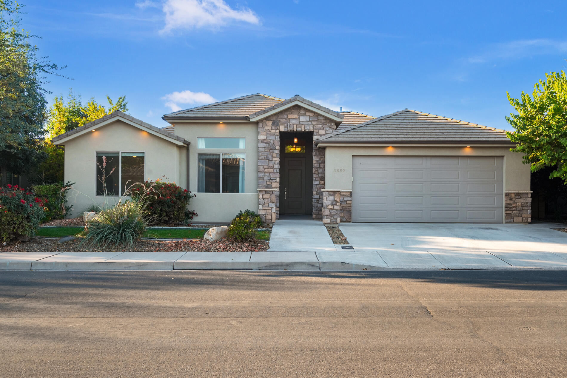 PIONEER CROSSING - Residential