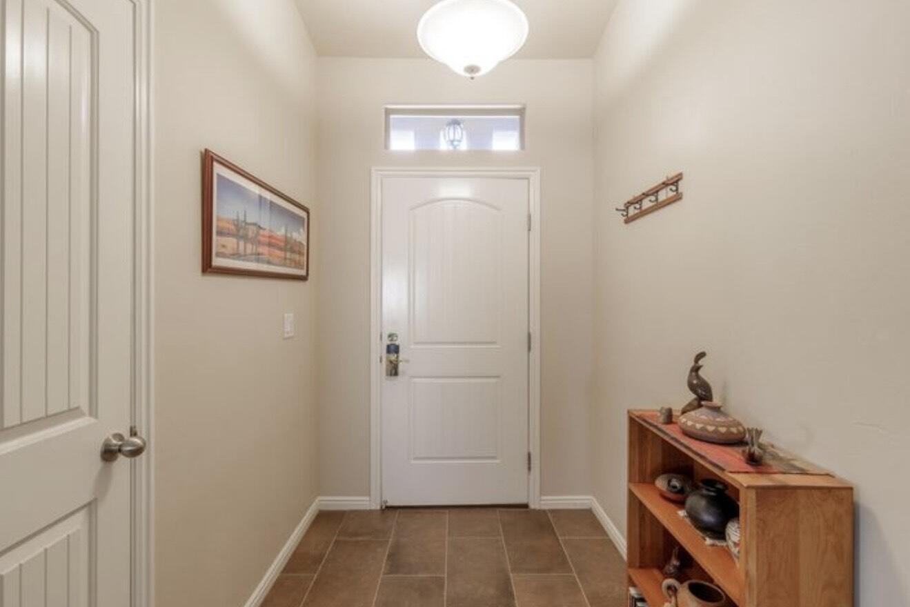 FALCON RIDGE - Residential