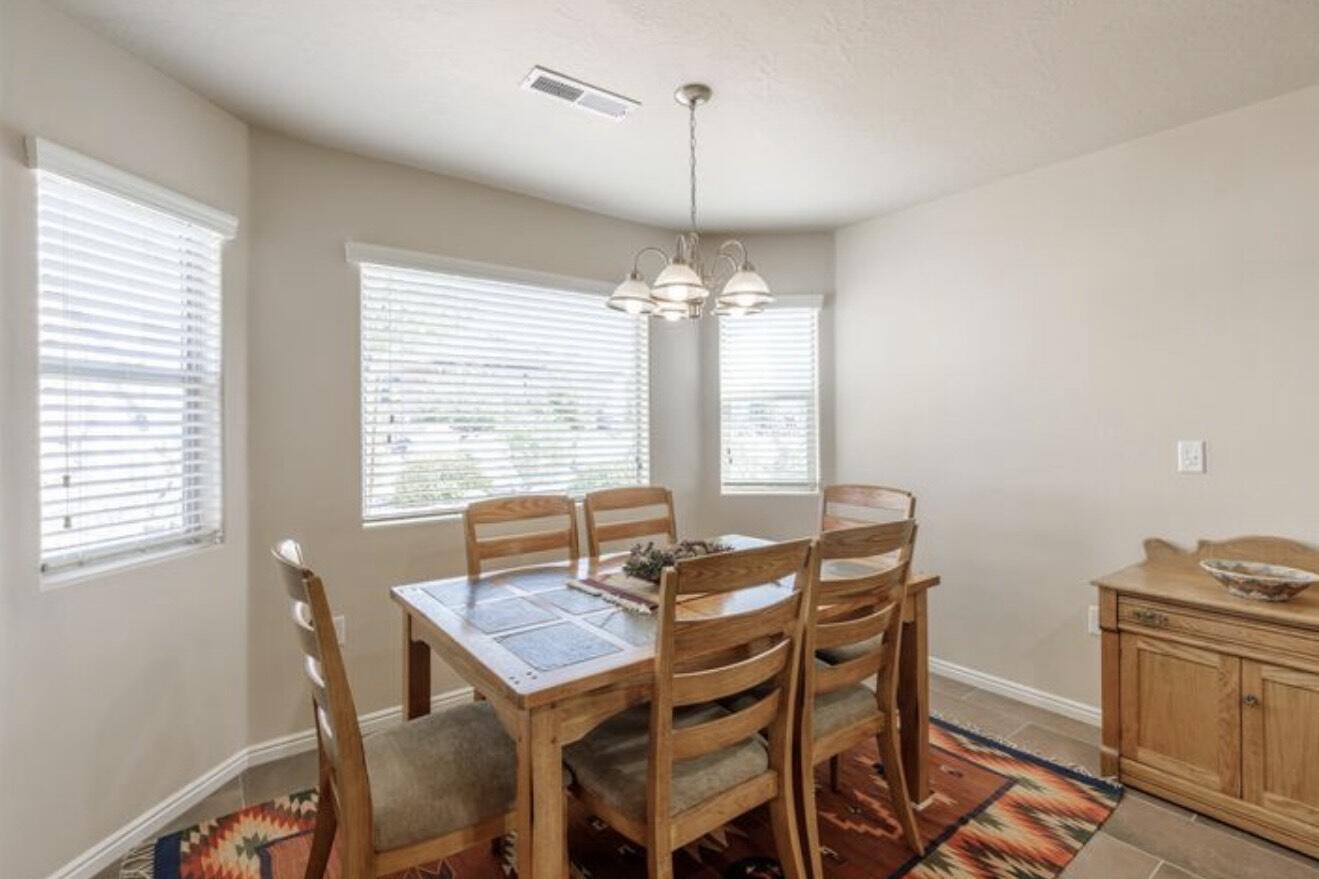 FALCON RIDGE - Residential