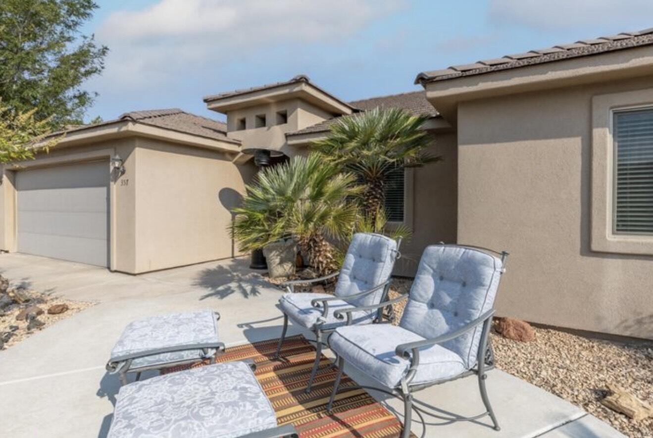 FALCON RIDGE - Residential