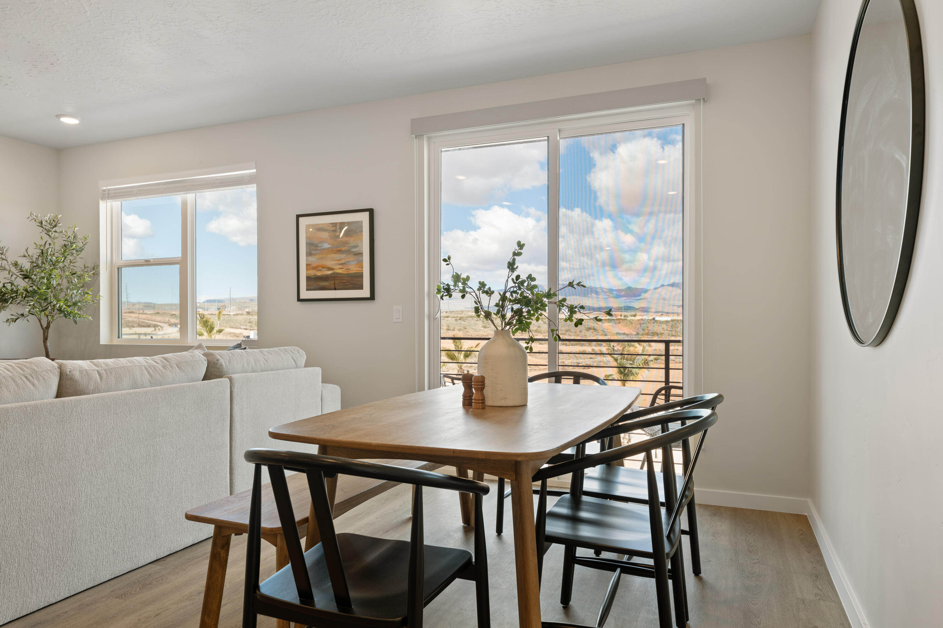 COVE CONDO'S - Residential