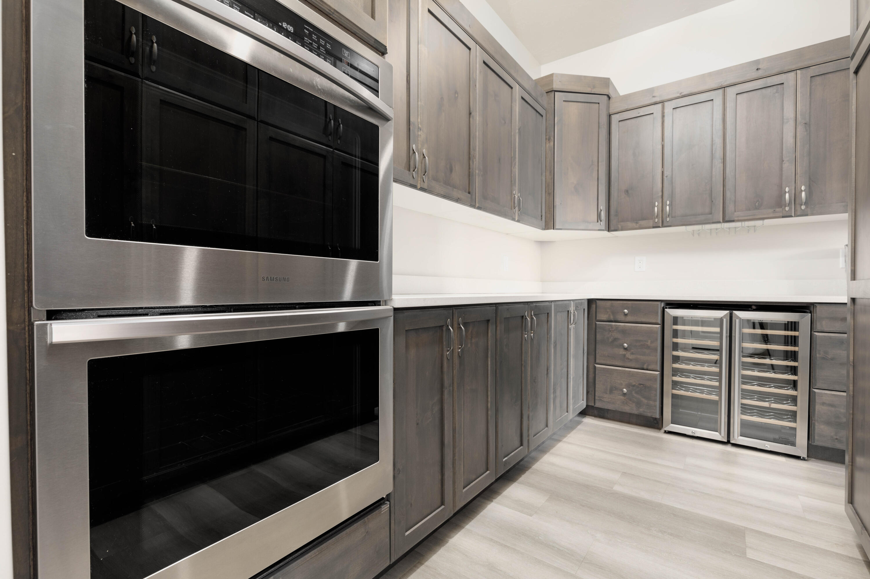 SEQUOIA ESTATES - Residential