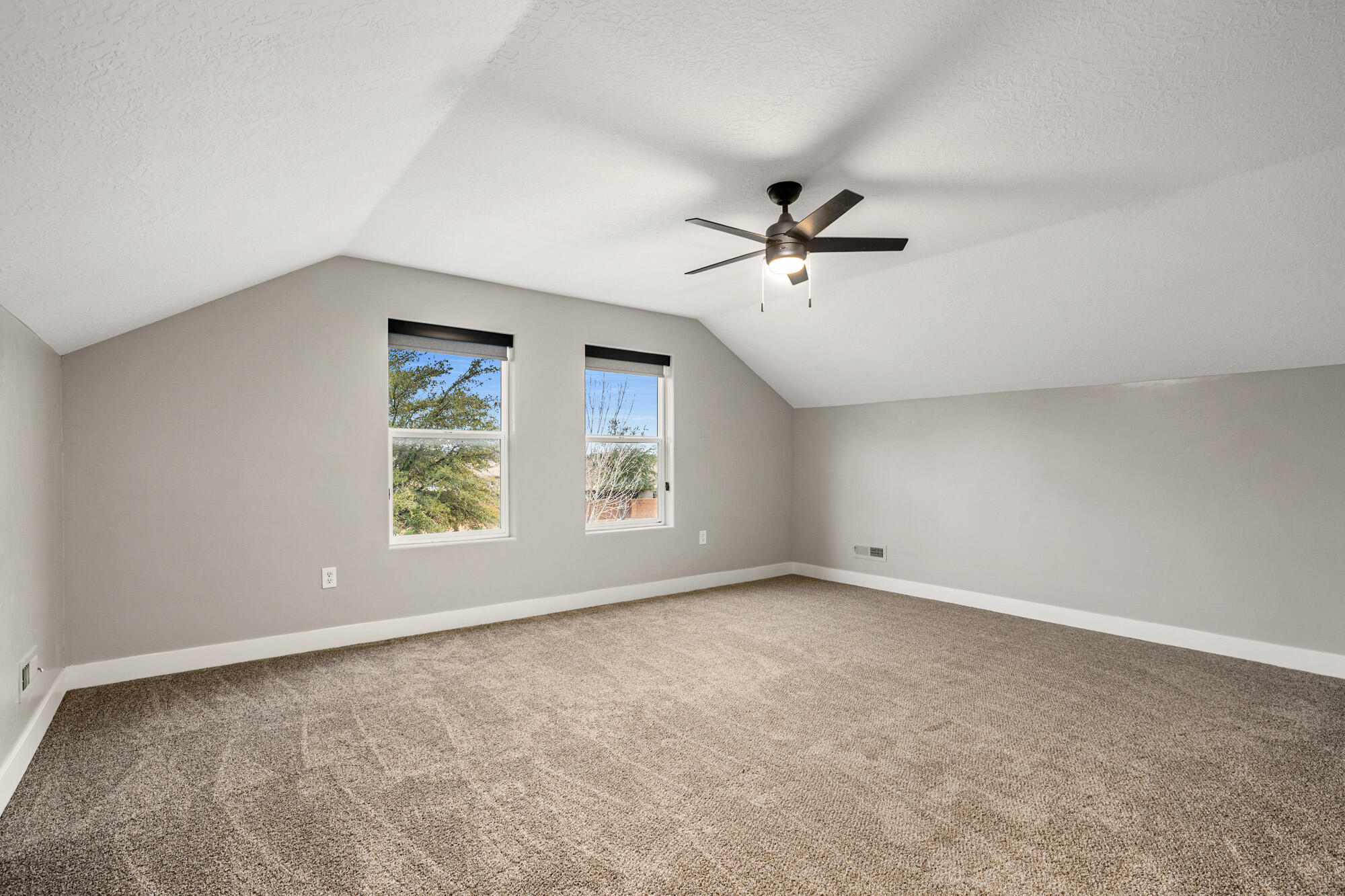 IVINS TOWNSITE - Residential