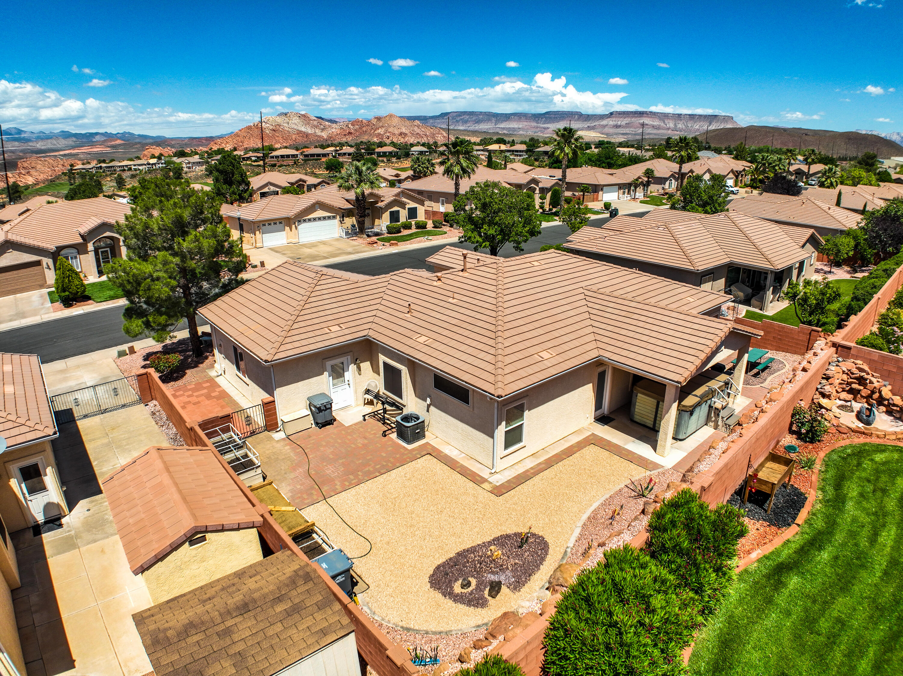 SKY RIDGE HOMESITES - Residential