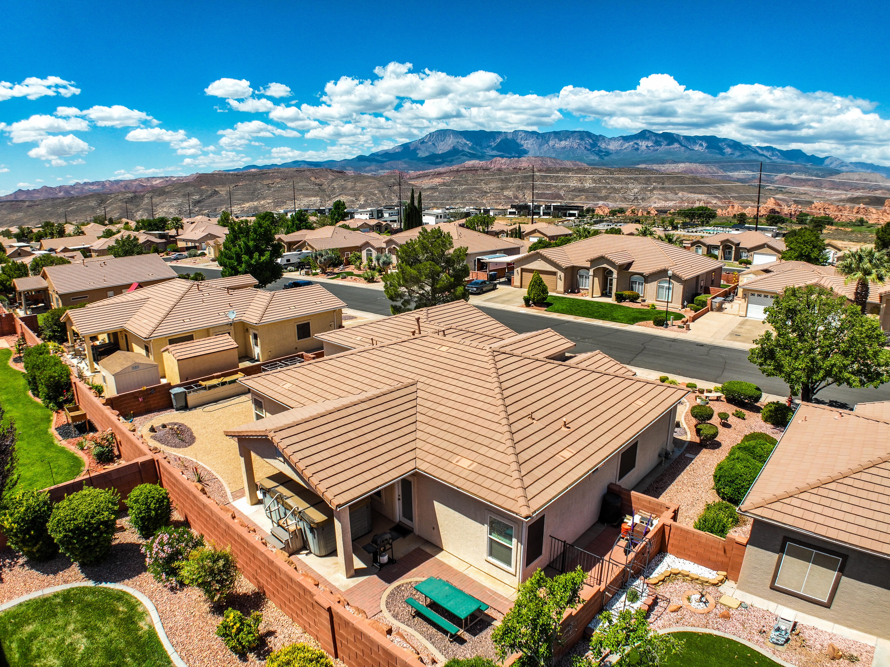 SKY RIDGE HOMESITES - Residential