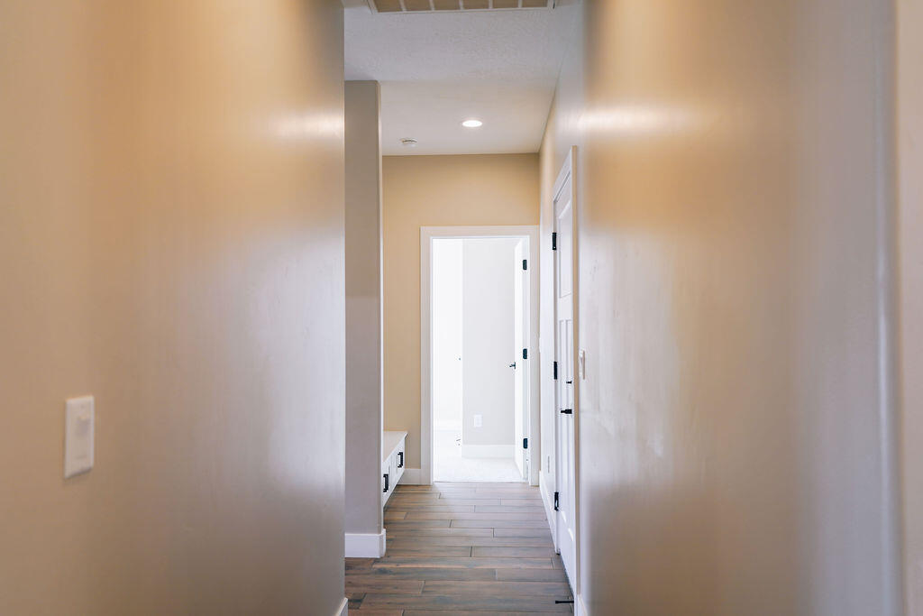 CORONADO RIDGE - Residential