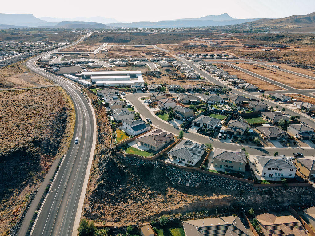 CORONADO RIDGE - Residential