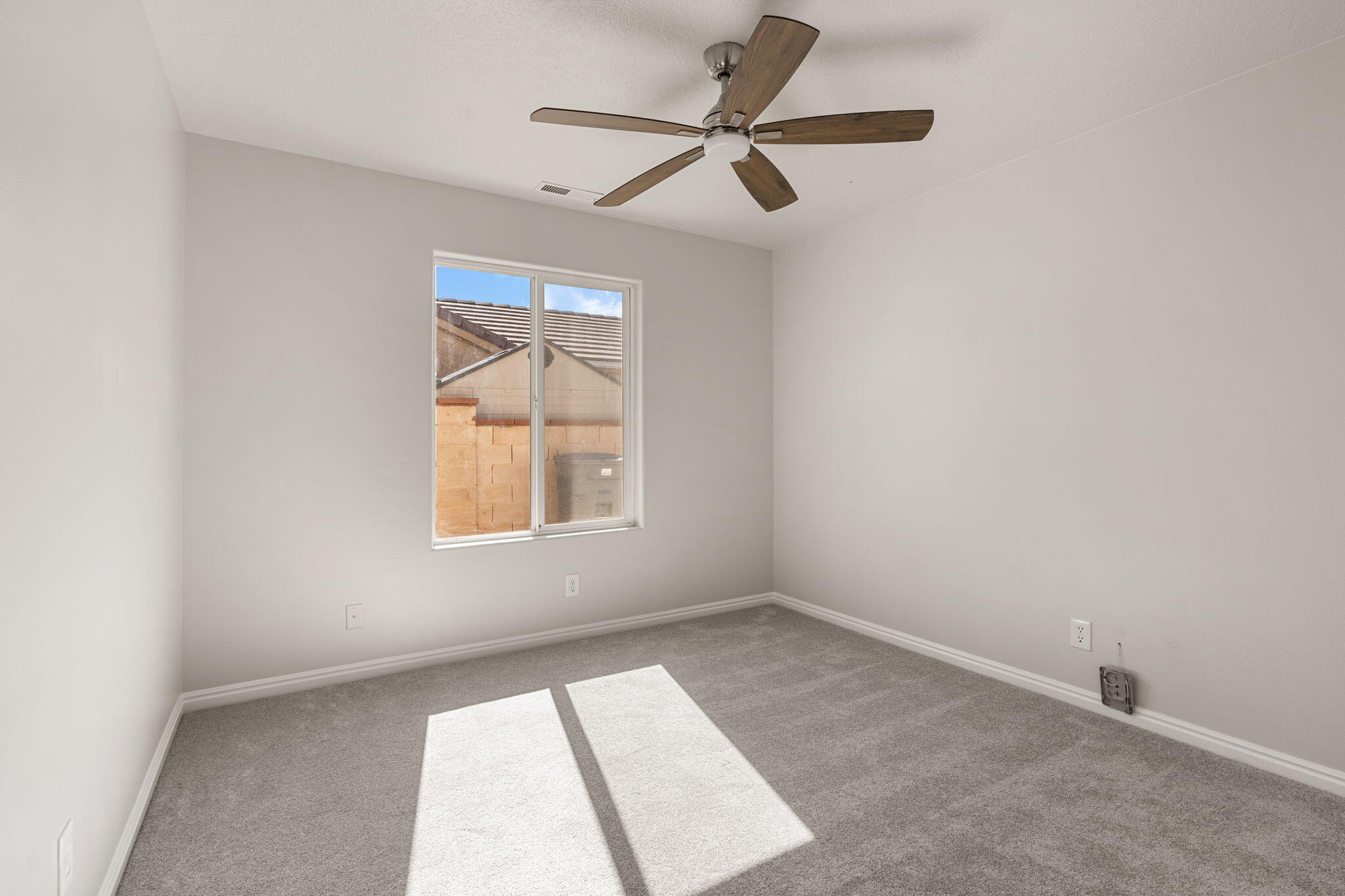 RED ROCK CANYON - Residential