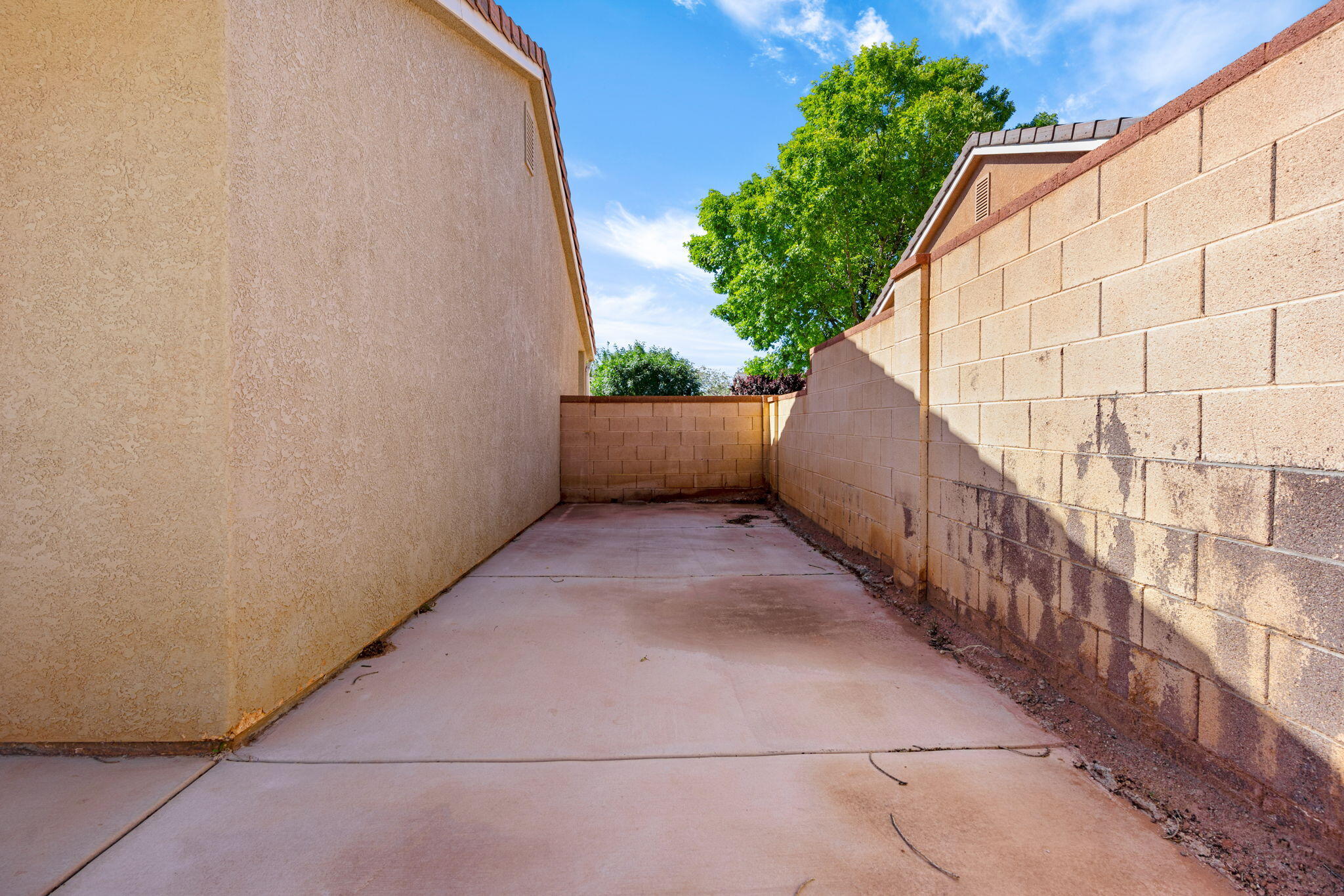 RED ROCK CANYON - Residential