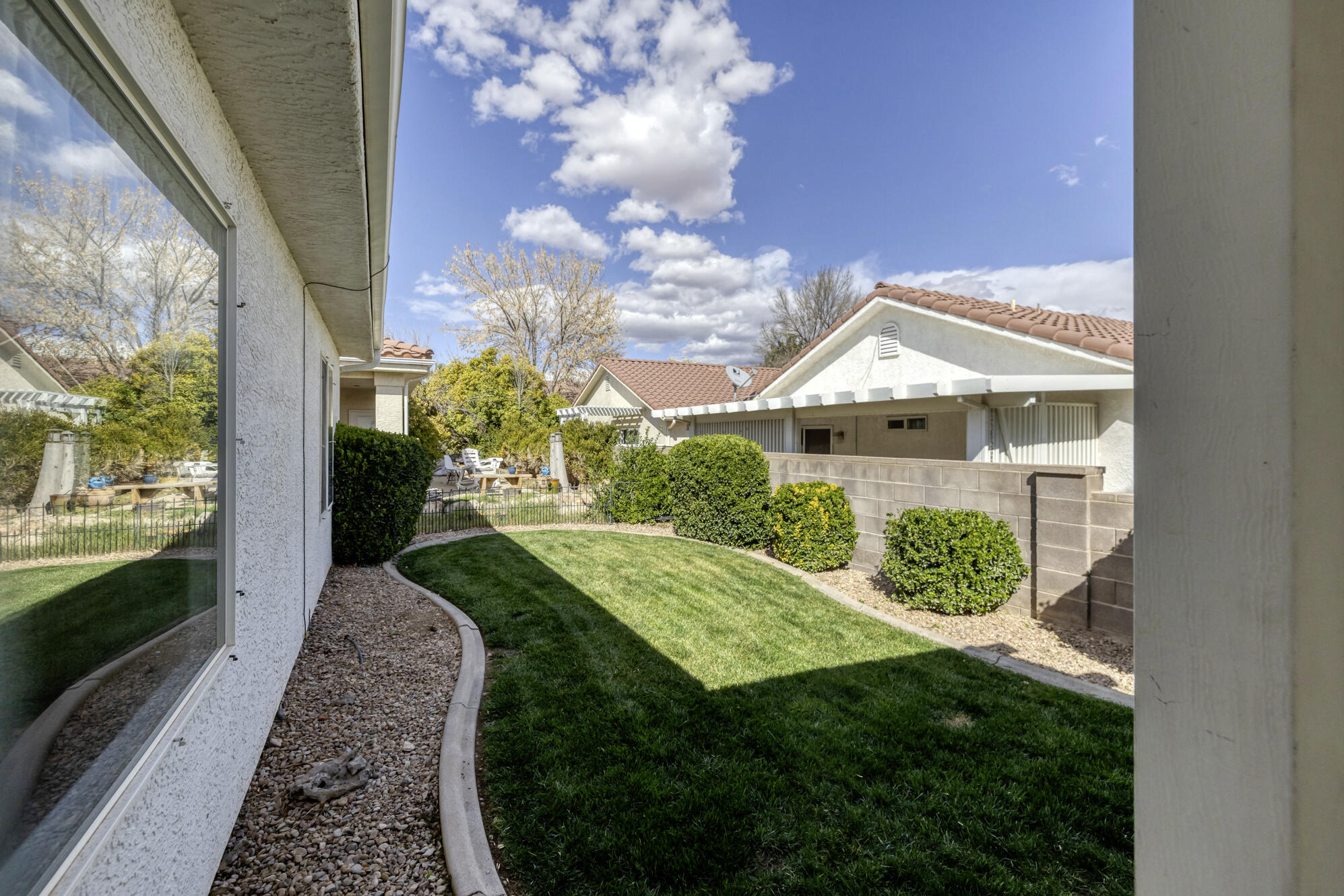 COTTAGES NORTH - Residential