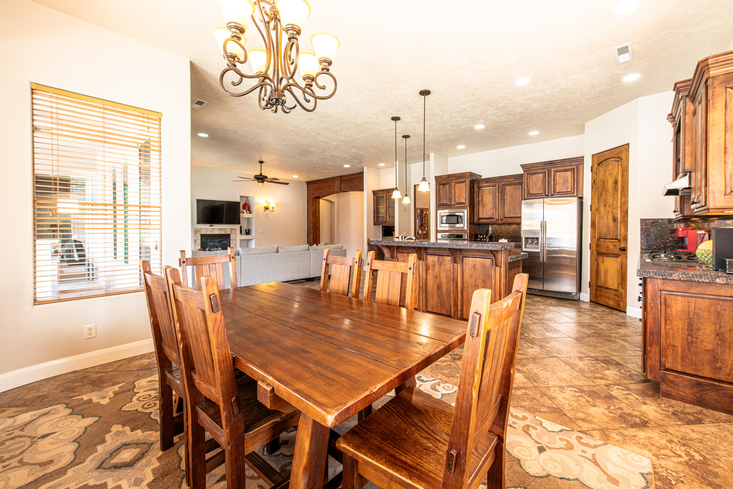 HEIGHTS AT WASHINGTON BENCH - Residential