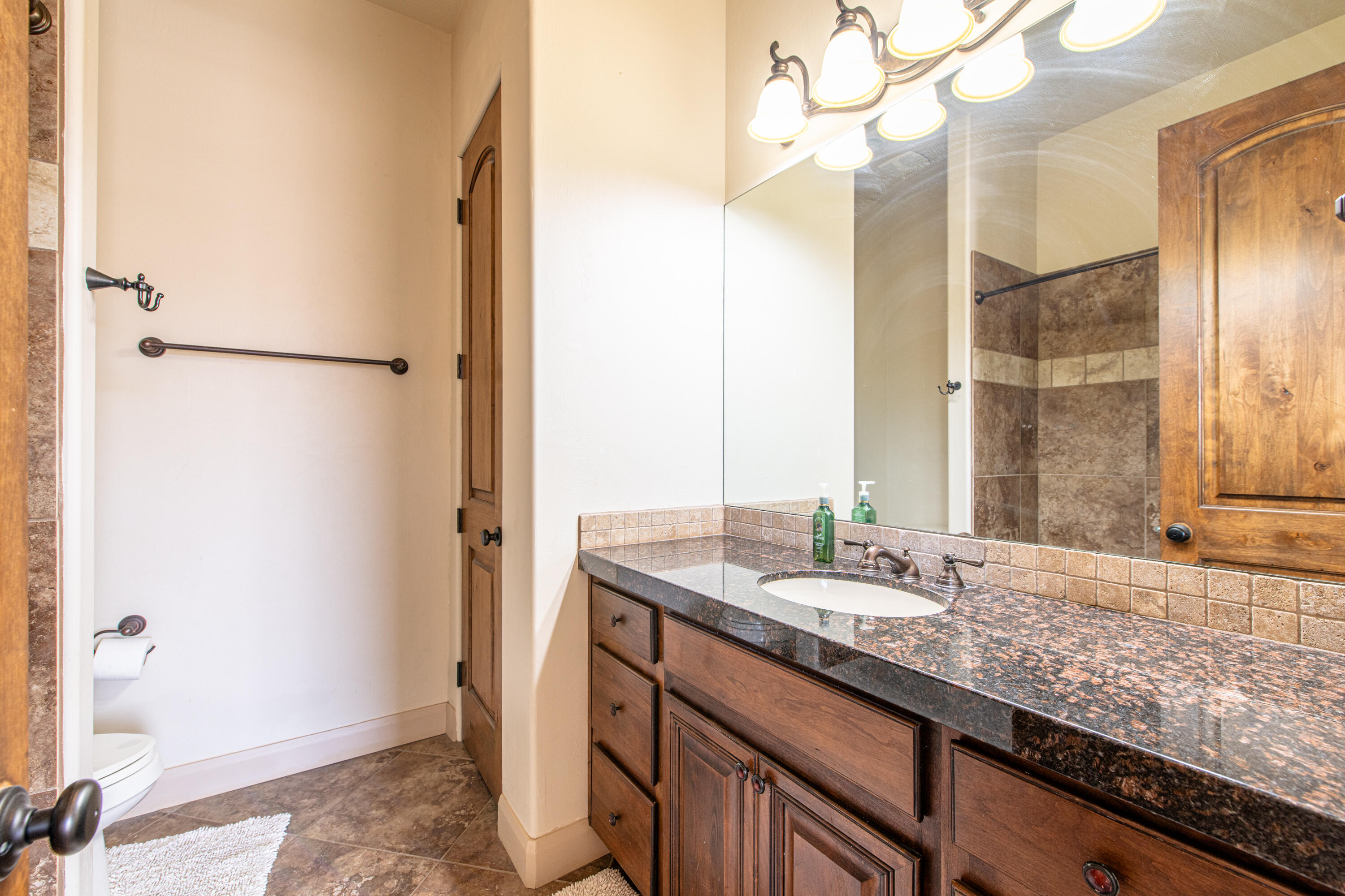 HEIGHTS AT WASHINGTON BENCH - Residential