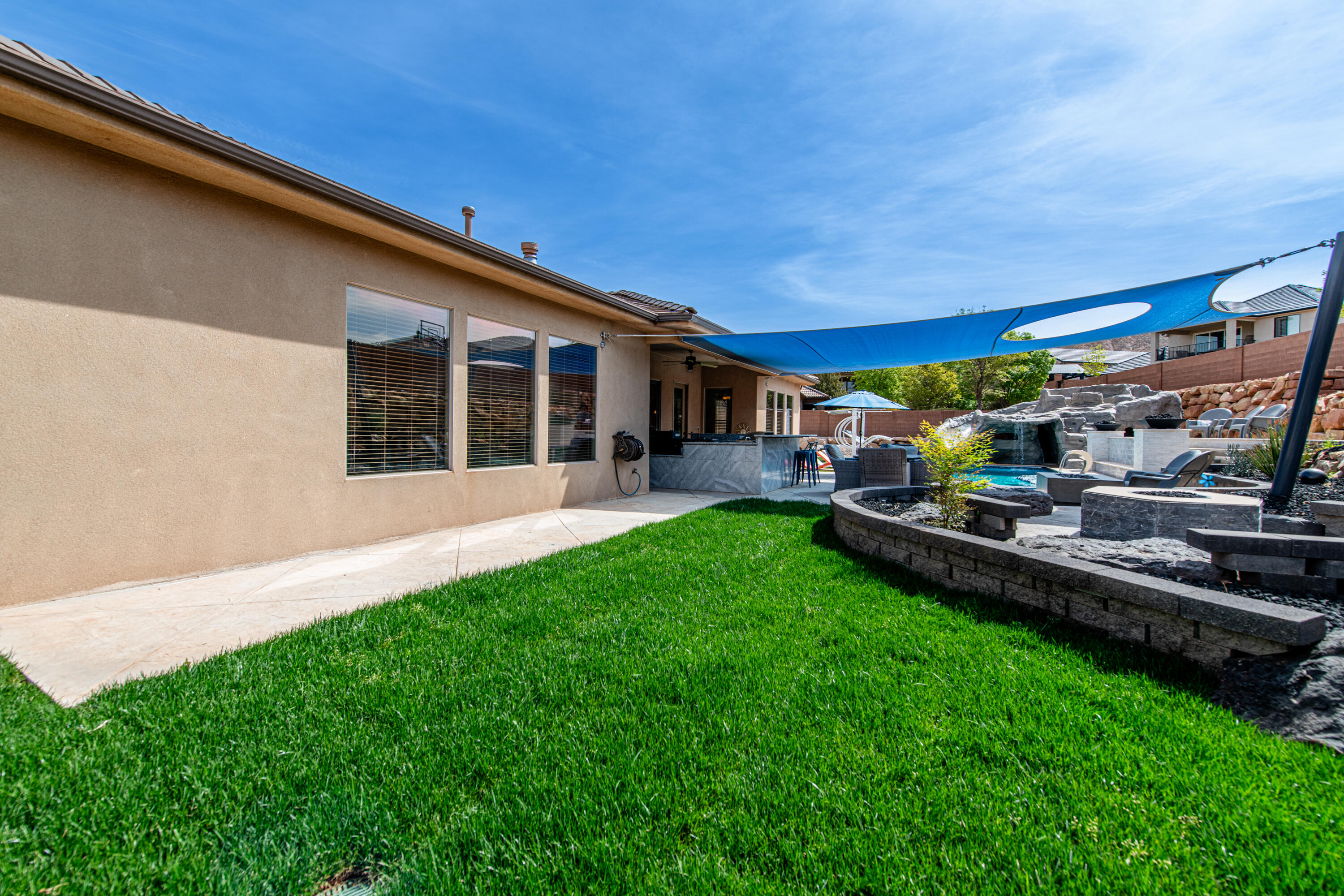 HEIGHTS AT WASHINGTON BENCH - Residential