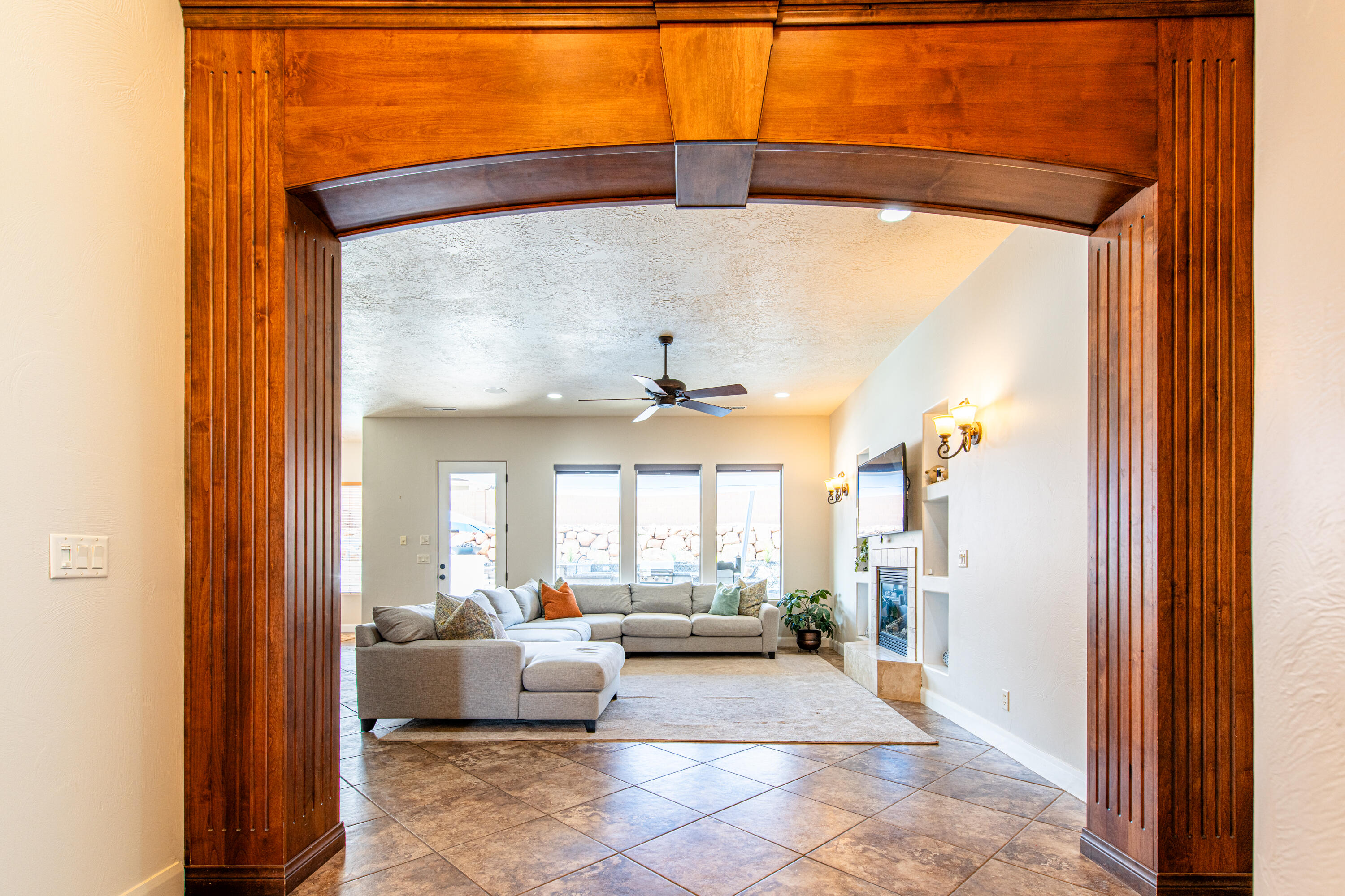 HEIGHTS AT WASHINGTON BENCH - Residential