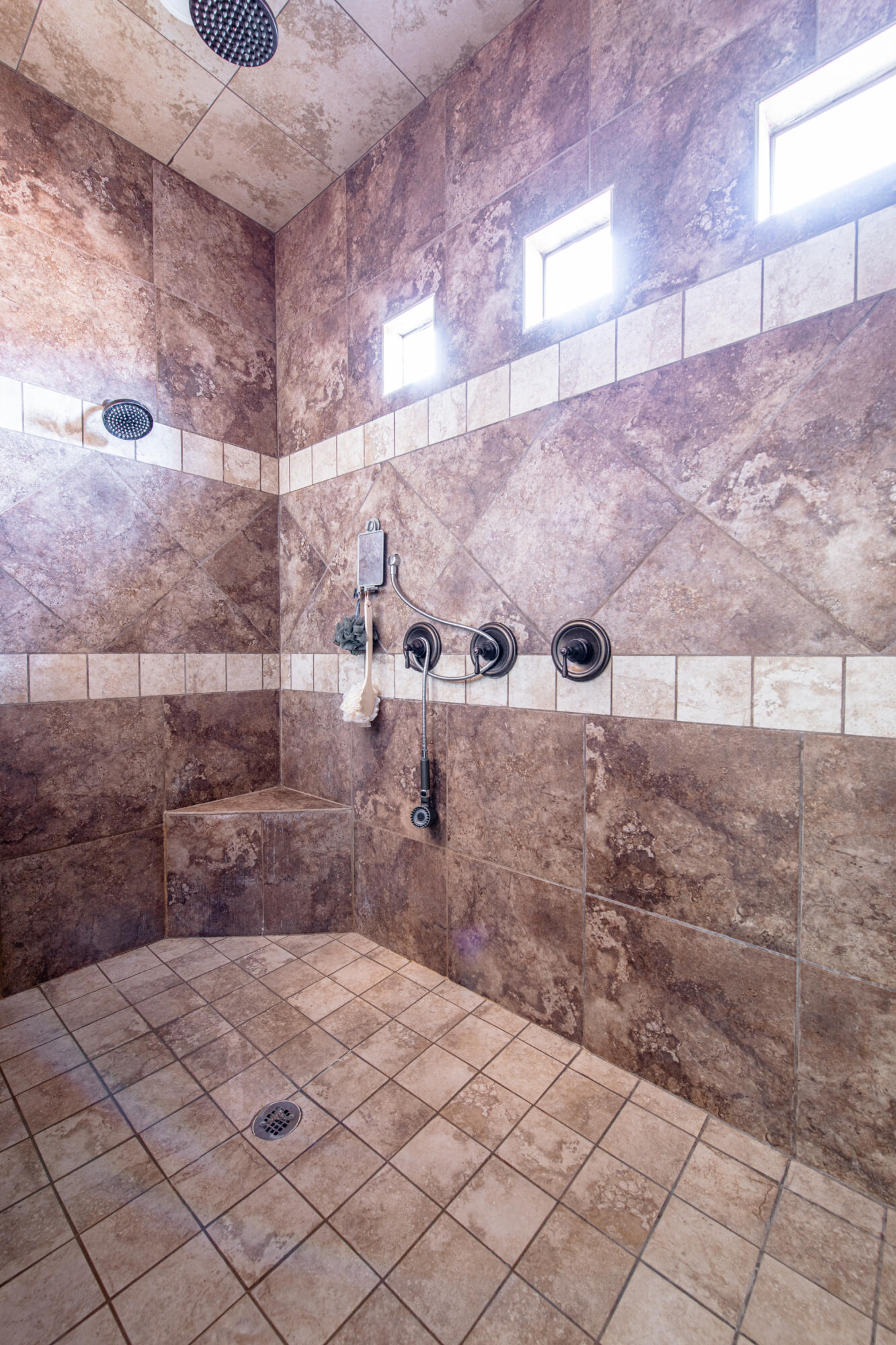 HEIGHTS AT WASHINGTON BENCH - Residential