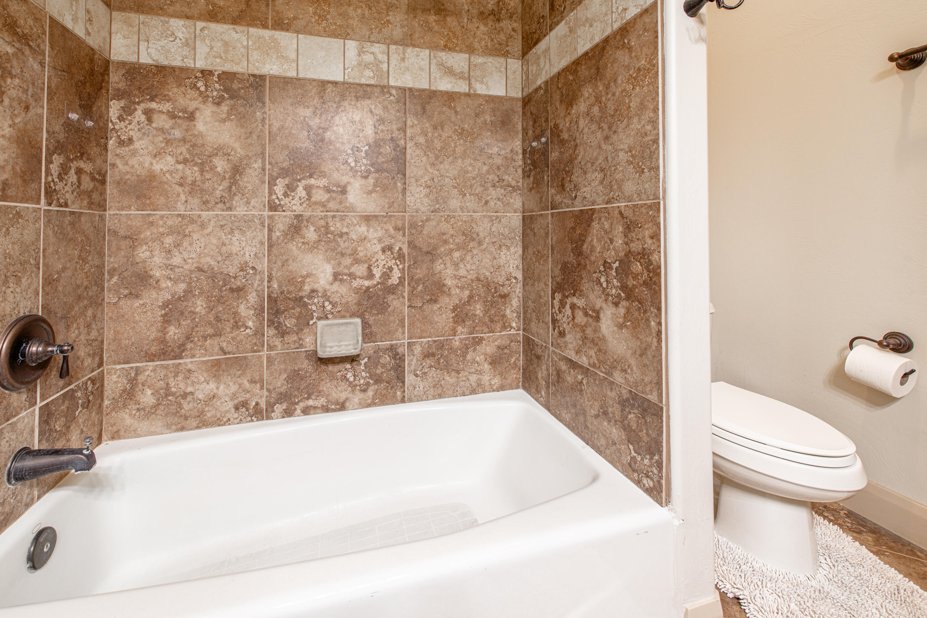 HEIGHTS AT WASHINGTON BENCH - Residential