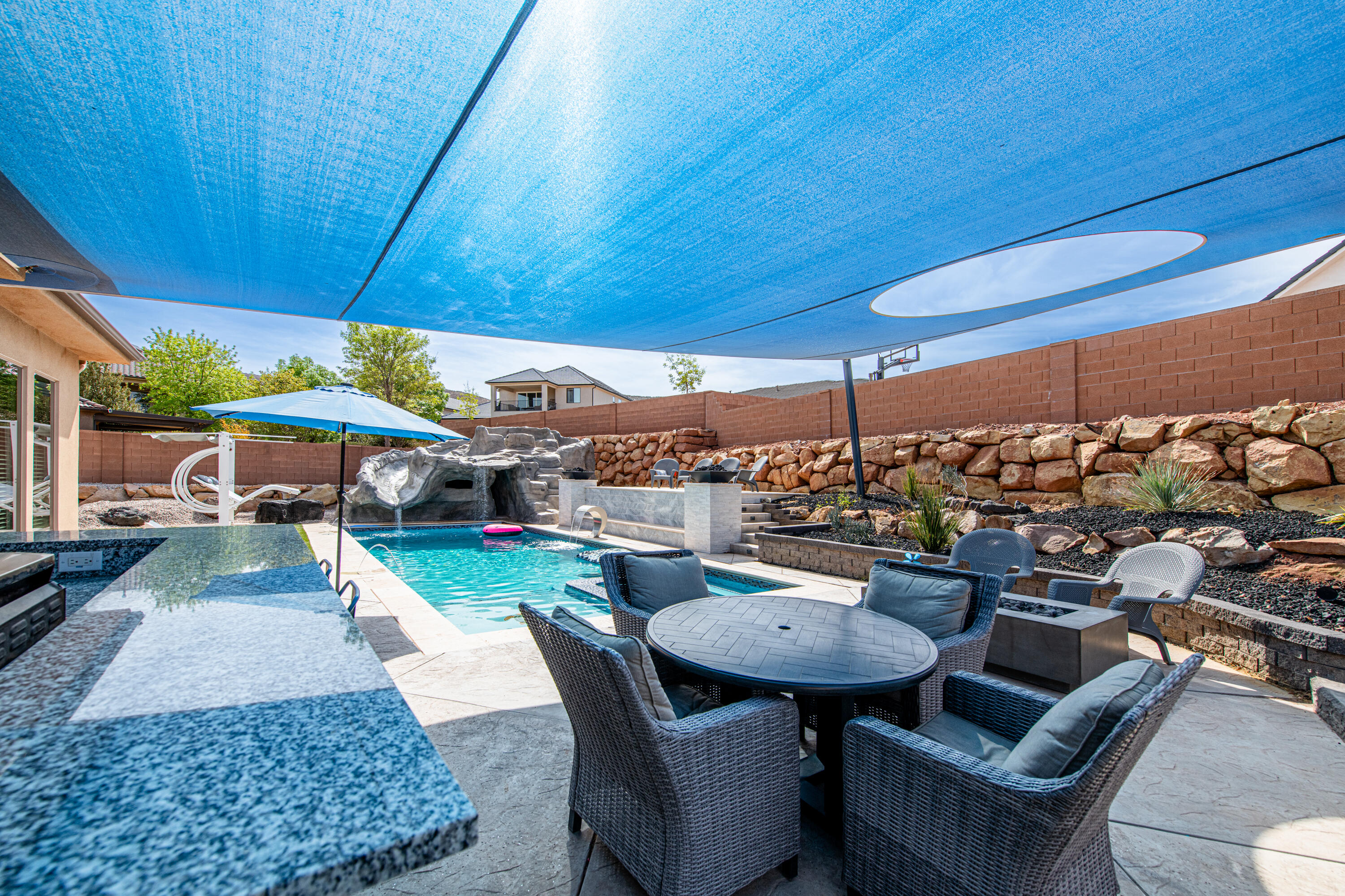 HEIGHTS AT WASHINGTON BENCH - Residential