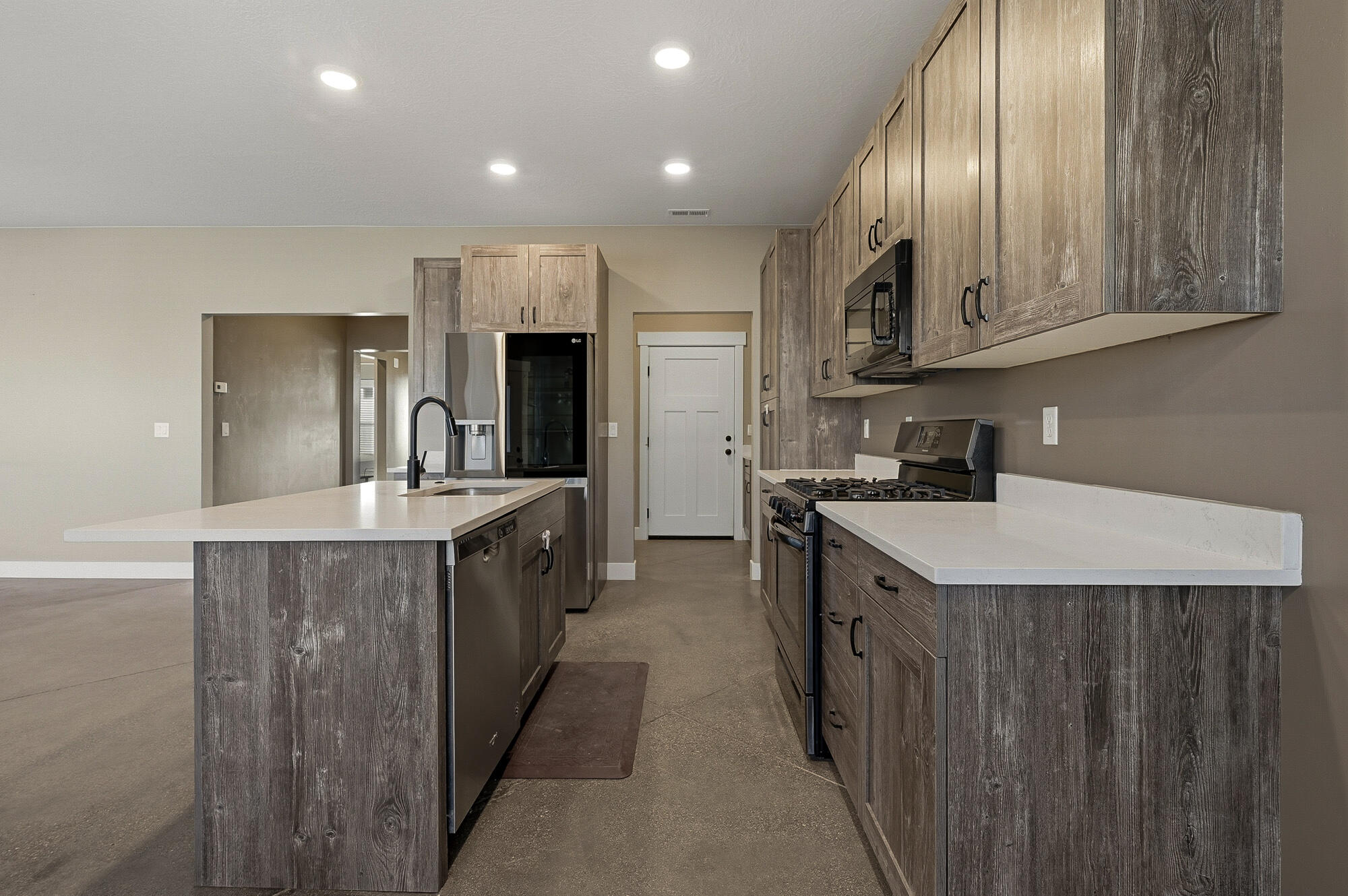 NOT AVAILABLE - Residential