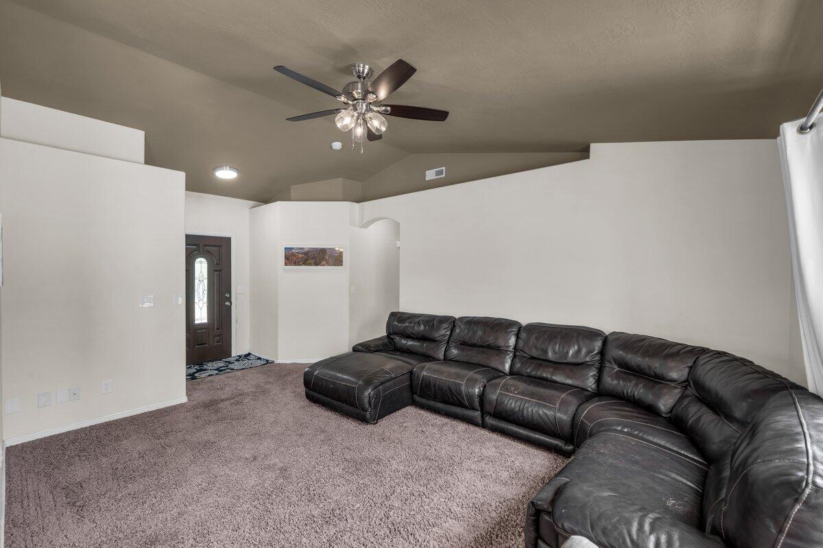 CANYON RIDGE - Residential