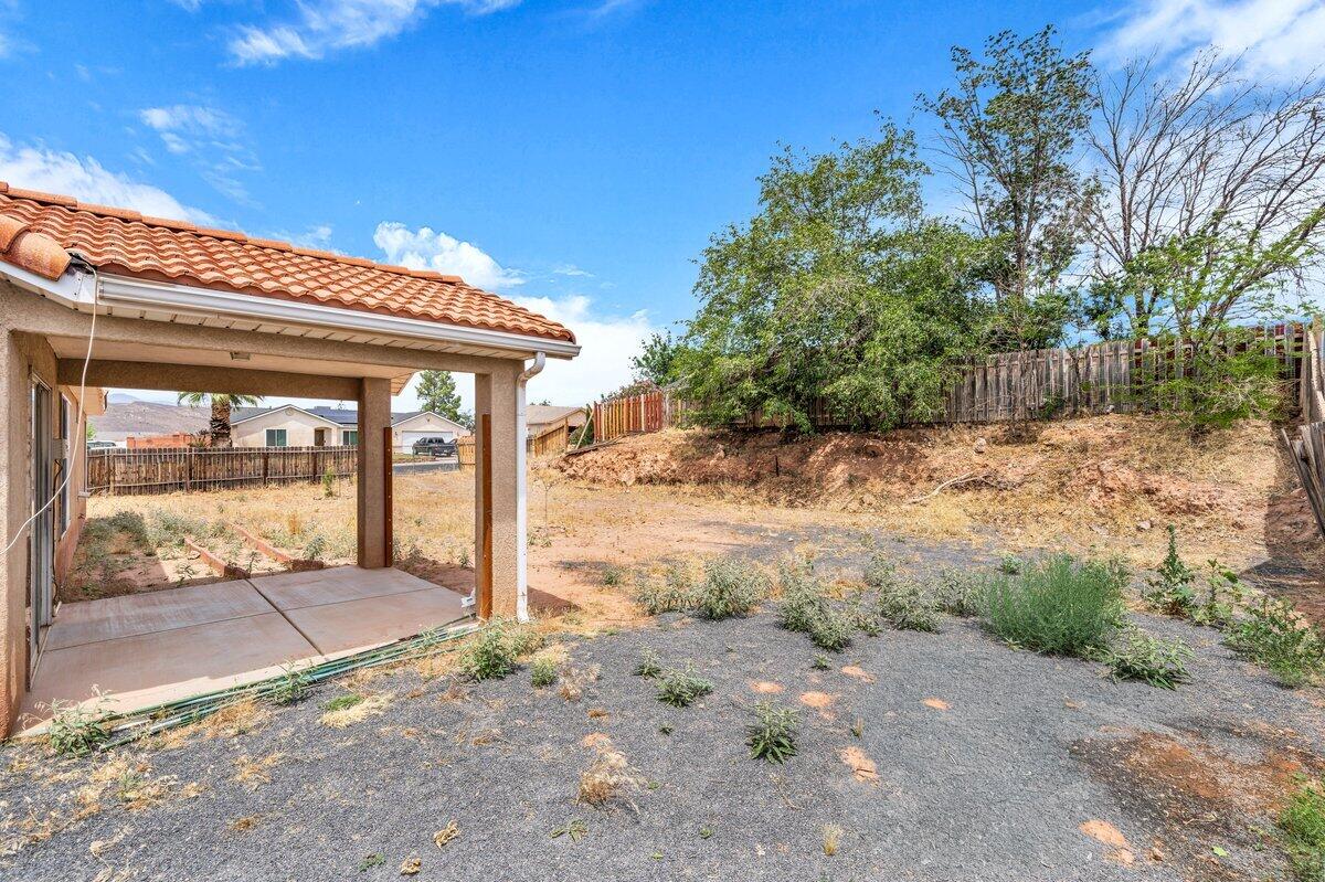 CANYON RIDGE - Residential
