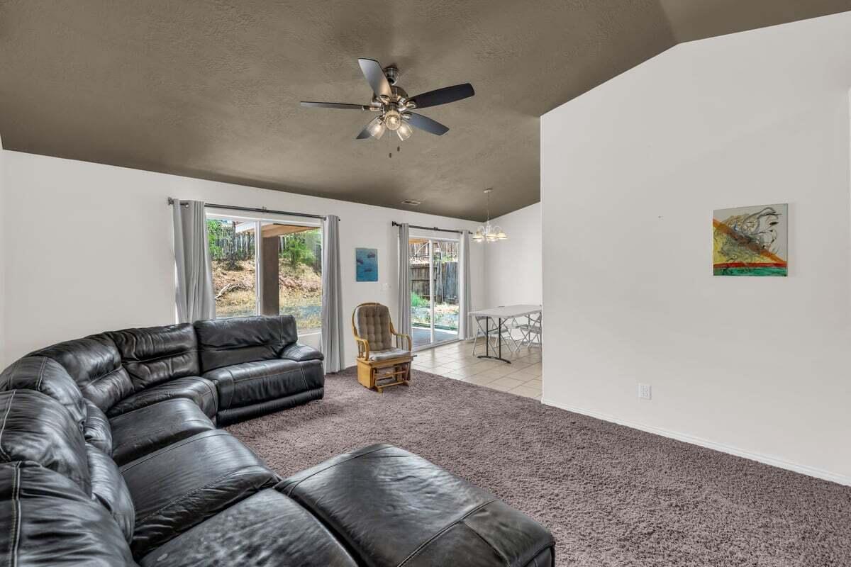 CANYON RIDGE - Residential